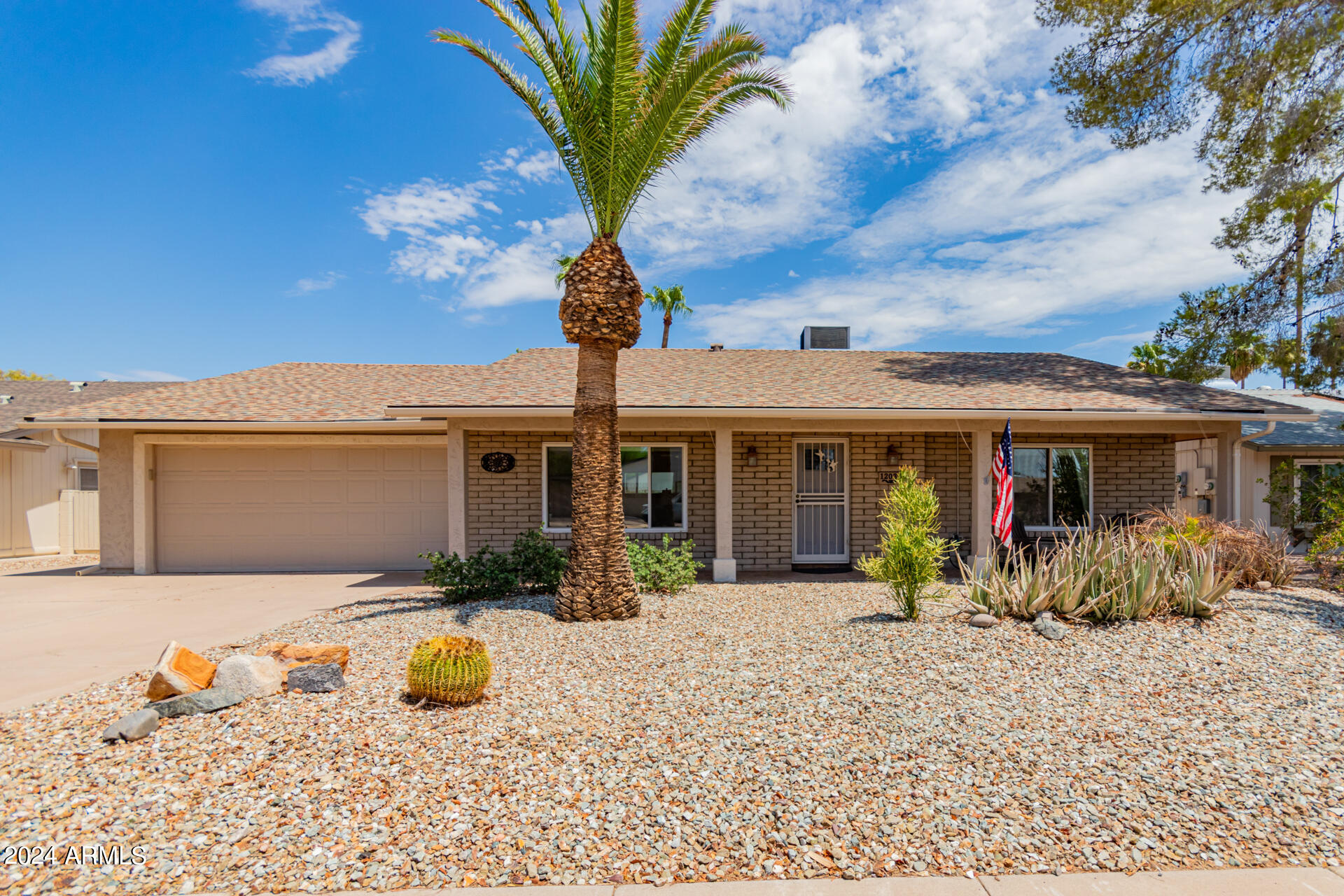 Photo 2 of 38 of 12039 S PAIUTE Street house