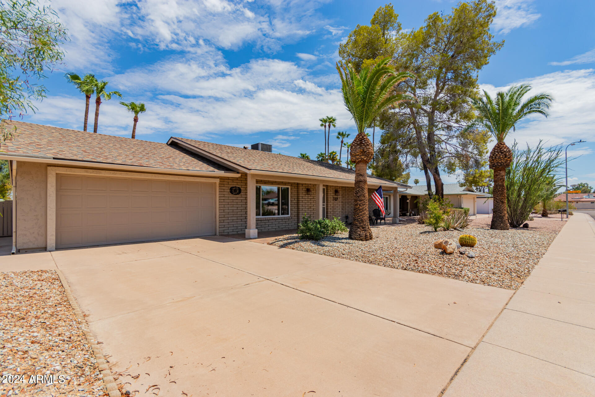 Photo 5 of 38 of 12039 S PAIUTE Street house