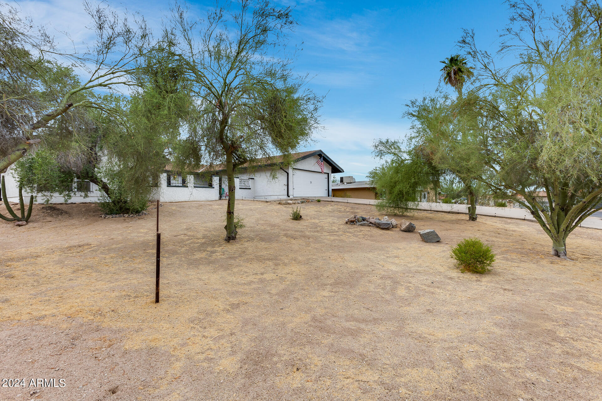 Photo 6 of 58 of 1701 E PICKRELL Drive house