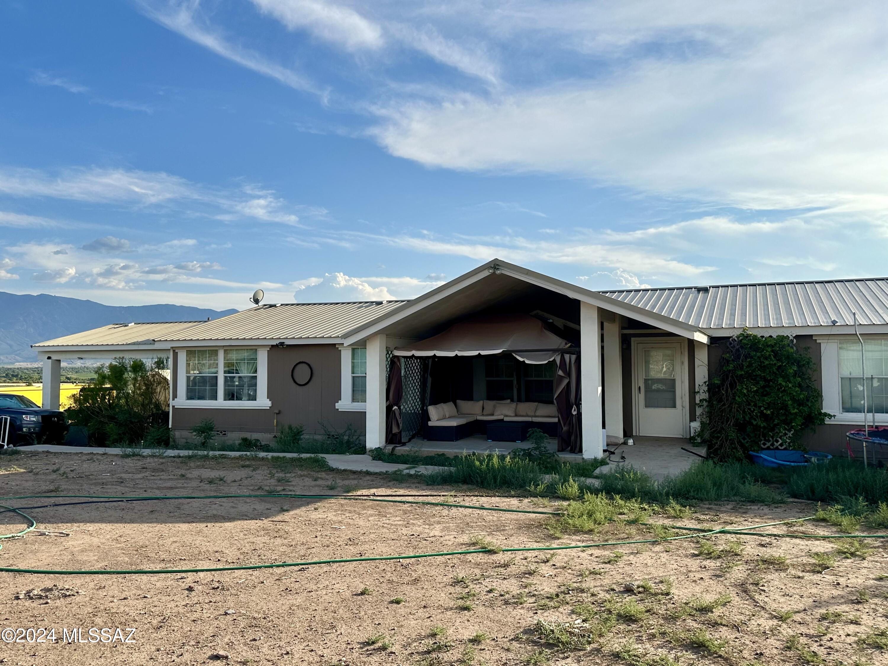 Photo 1 of 21 of 7202 N Blackpoint Road mobile home