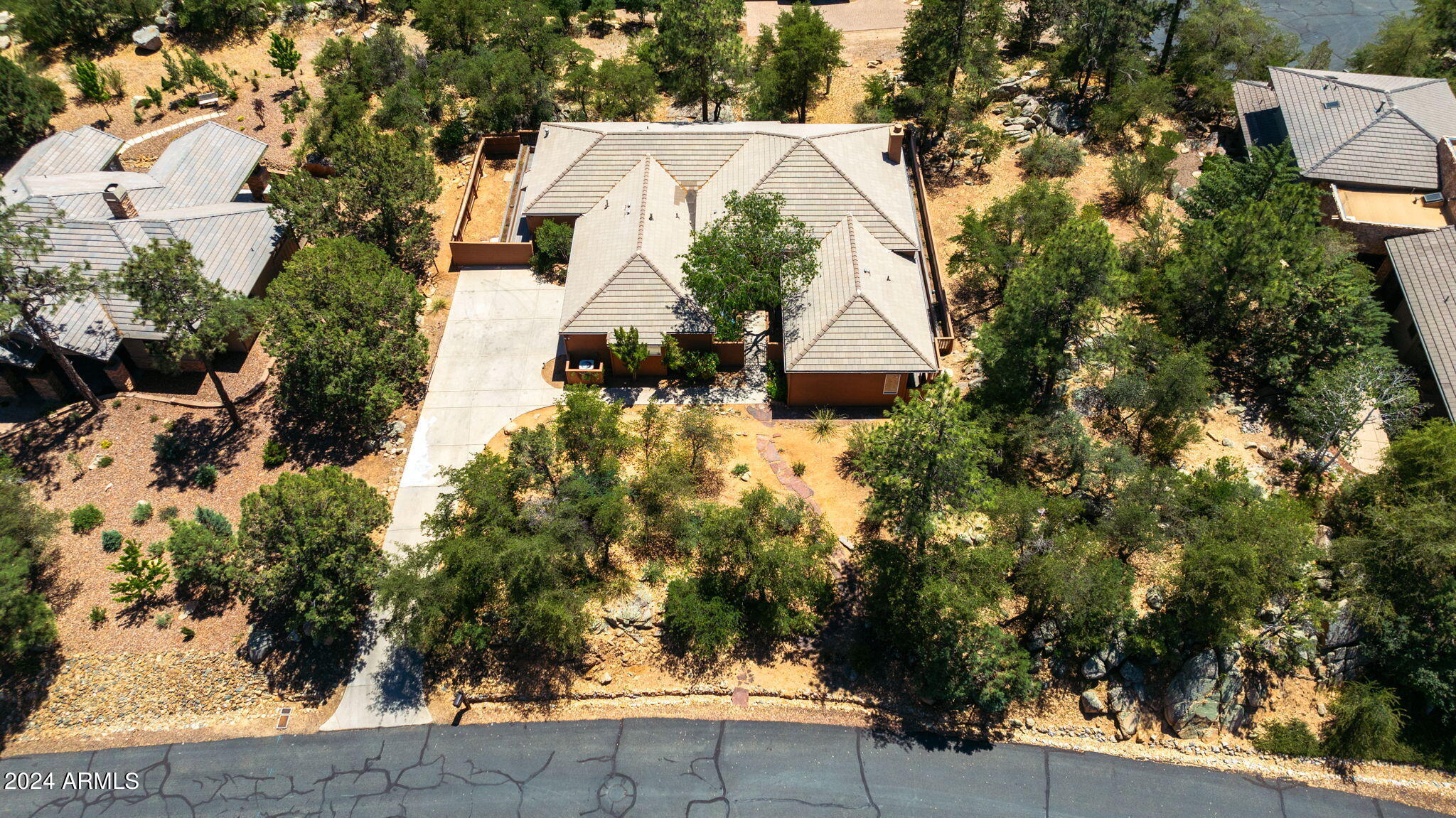 Photo 5 of 83 of 1597 CONIFER RIDGE Lane house