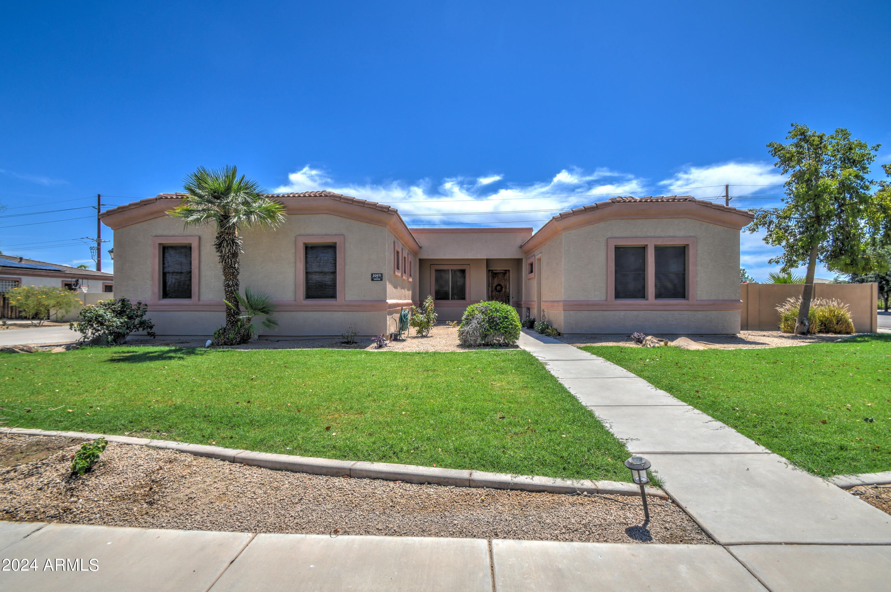 Photo 6 of 67 of 20971 S Hadrian Way house