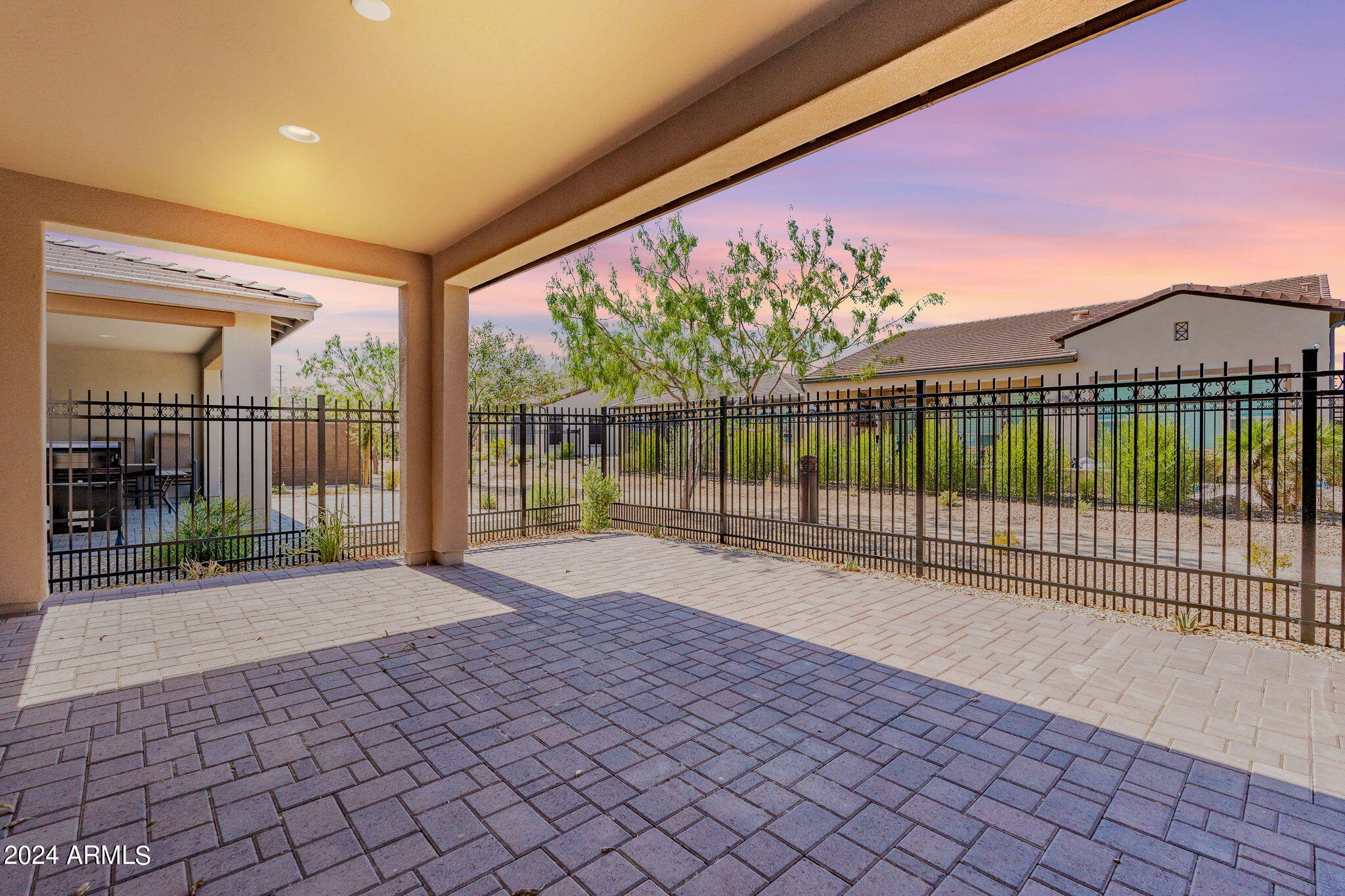 Photo 55 of 55 of 440 E CITRUS HOLLOW Way townhome