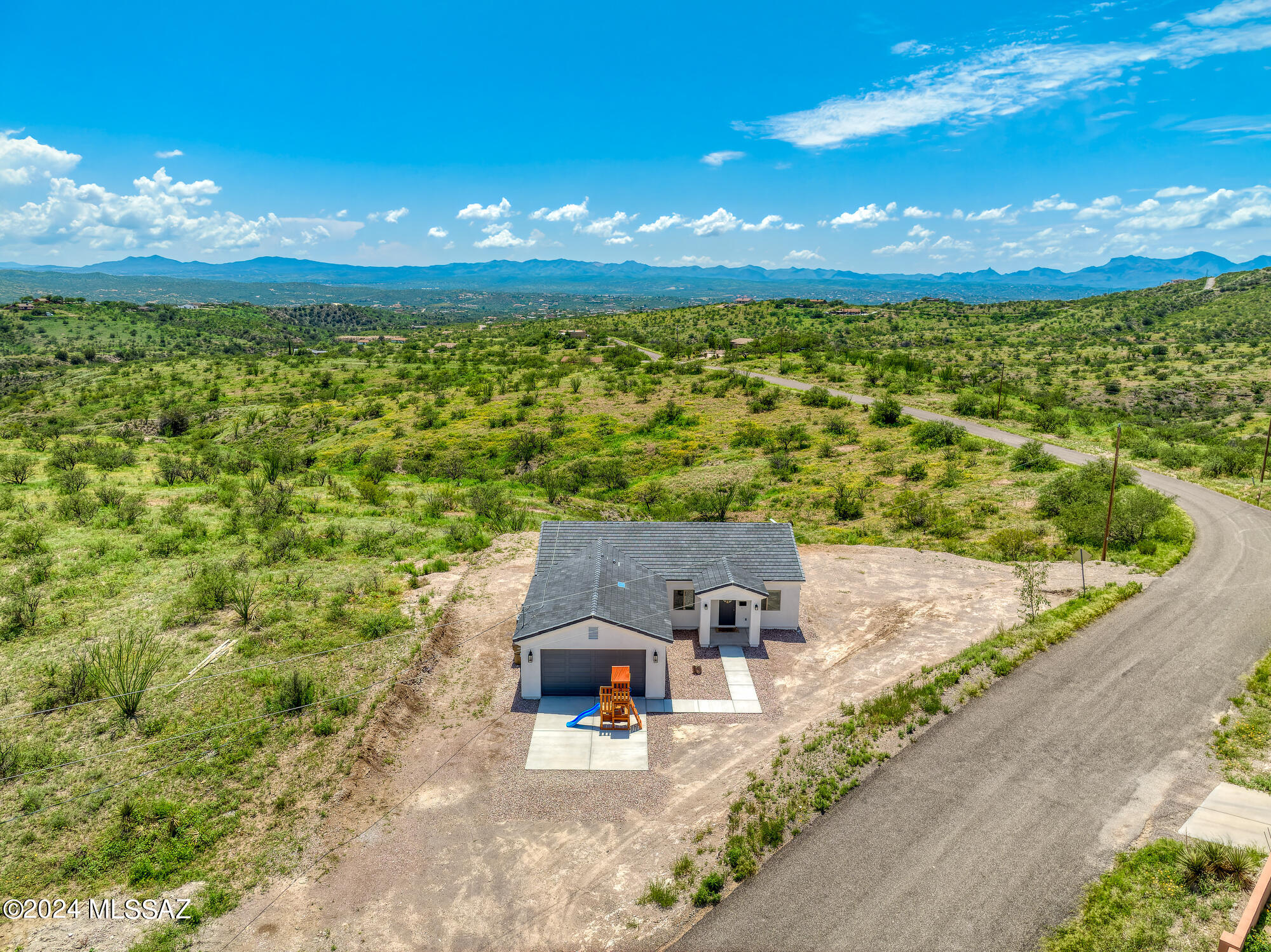 Photo 4 of 39 of 1182 Paseo Matamoros house