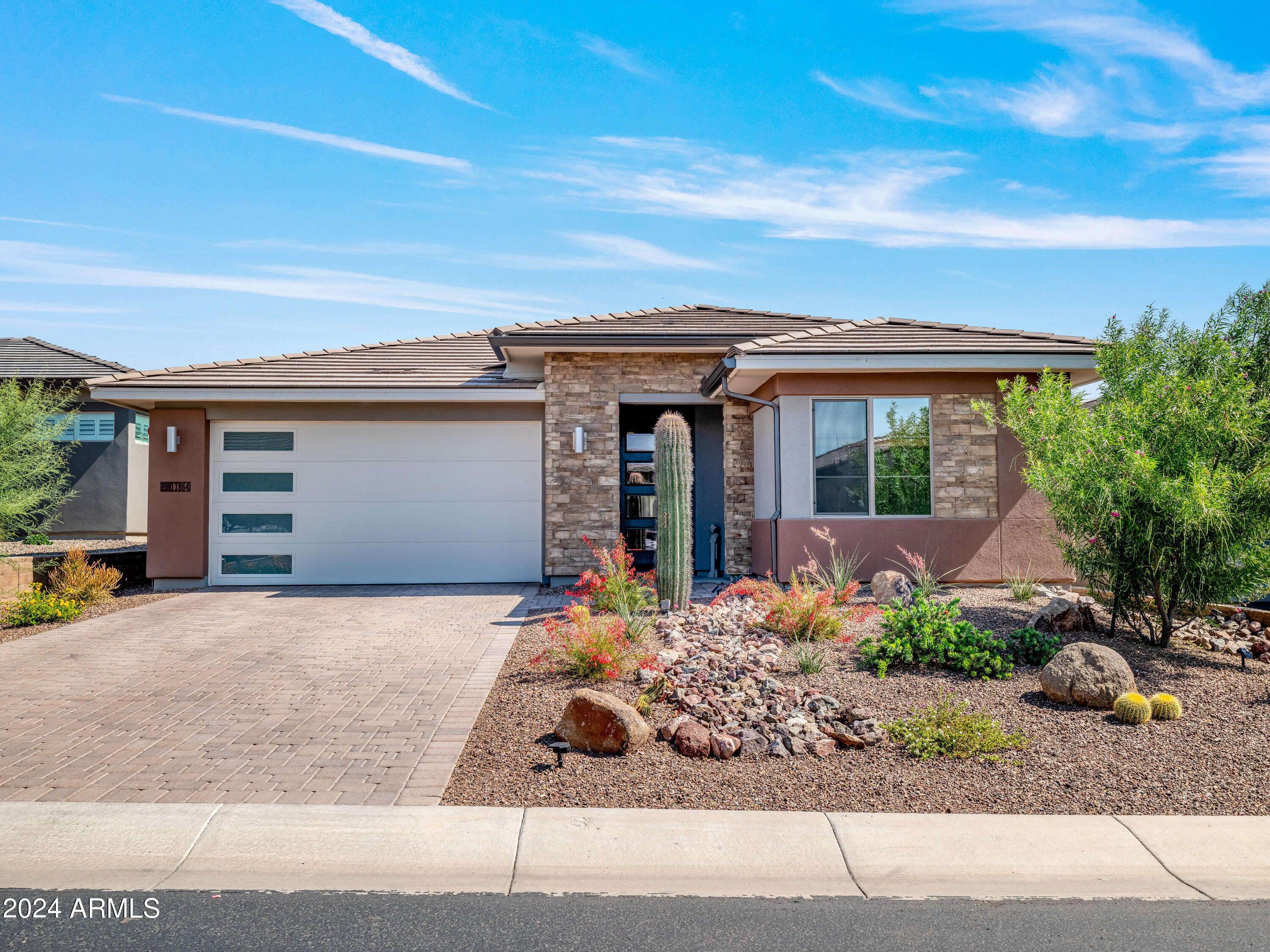 Photo 2 of 62 of 17864 E FORT VERDE Road house