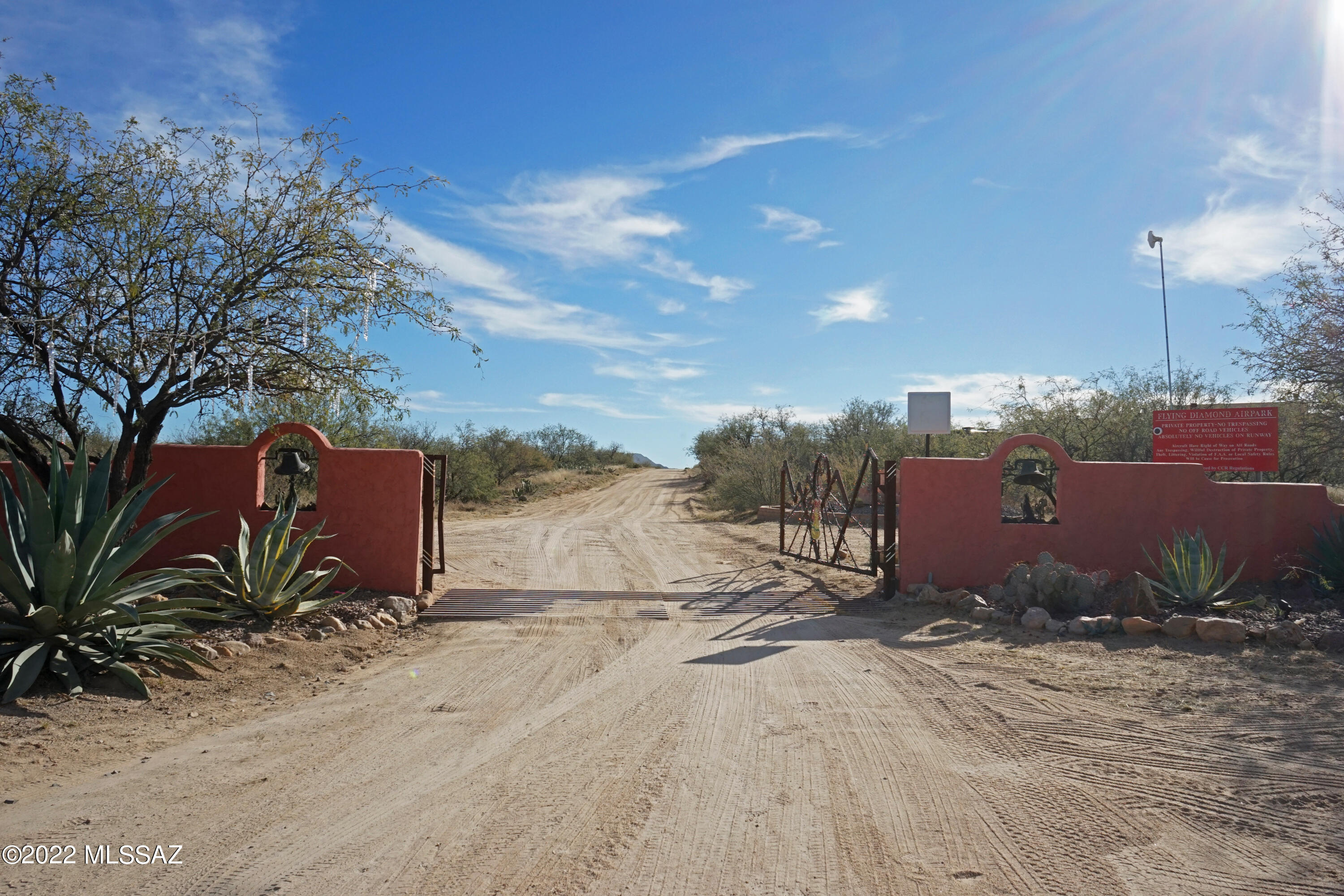 Photo 2 of 16 of 17637 S Lone Saguaro Road land