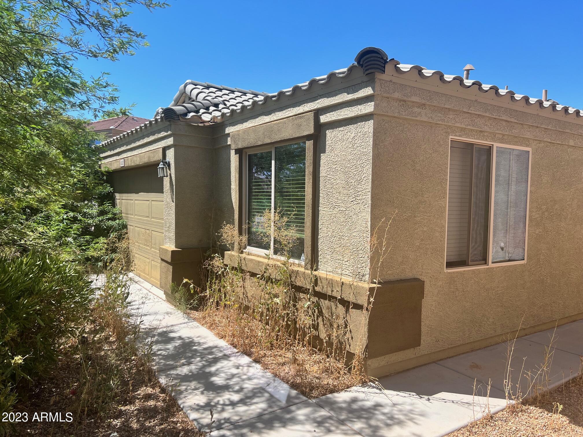 Photo 3 of 23 of 4582 E JADEITE Drive house