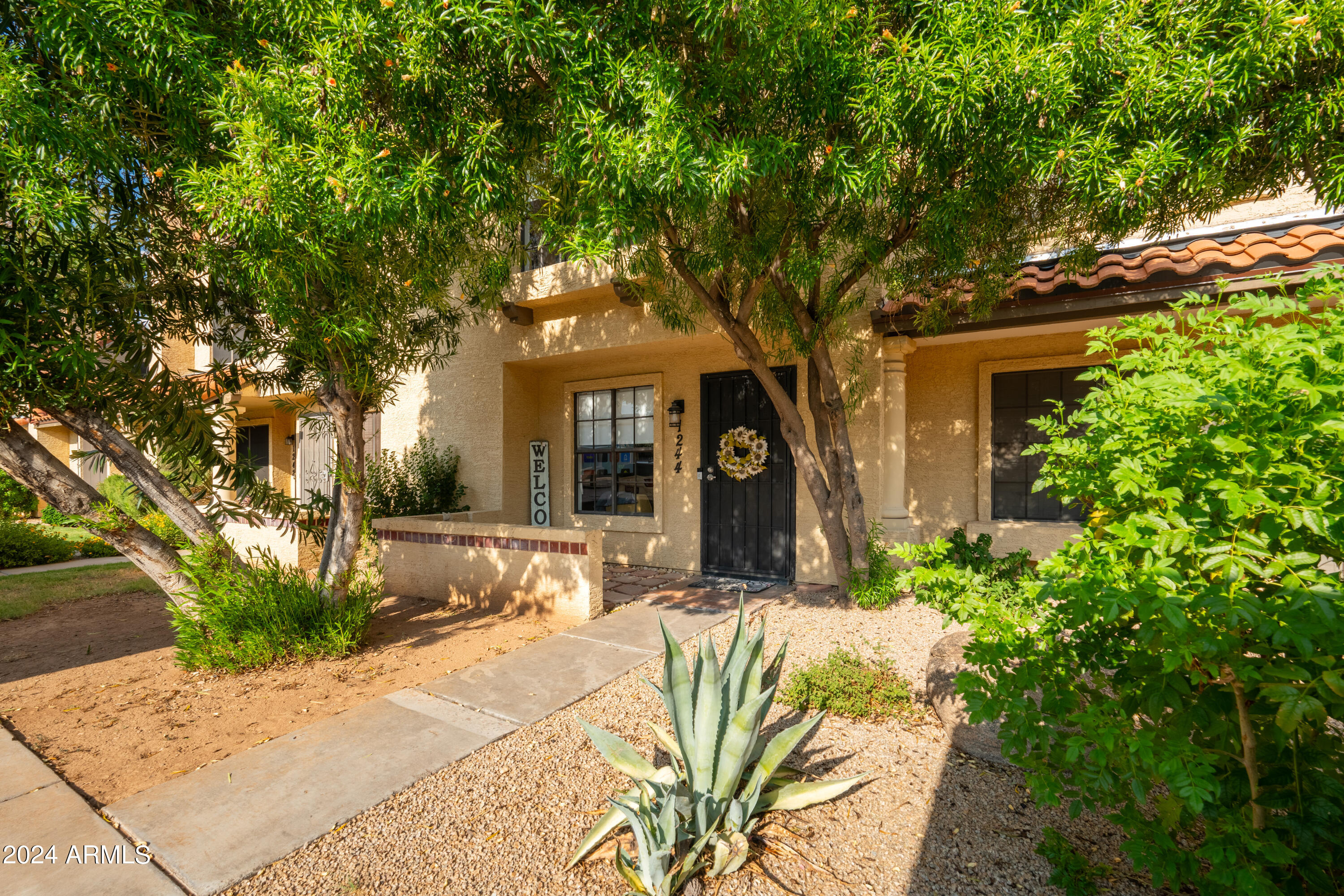 Photo 18 of 20 of 5704 E AIRE LIBRE Avenue 1244 townhome