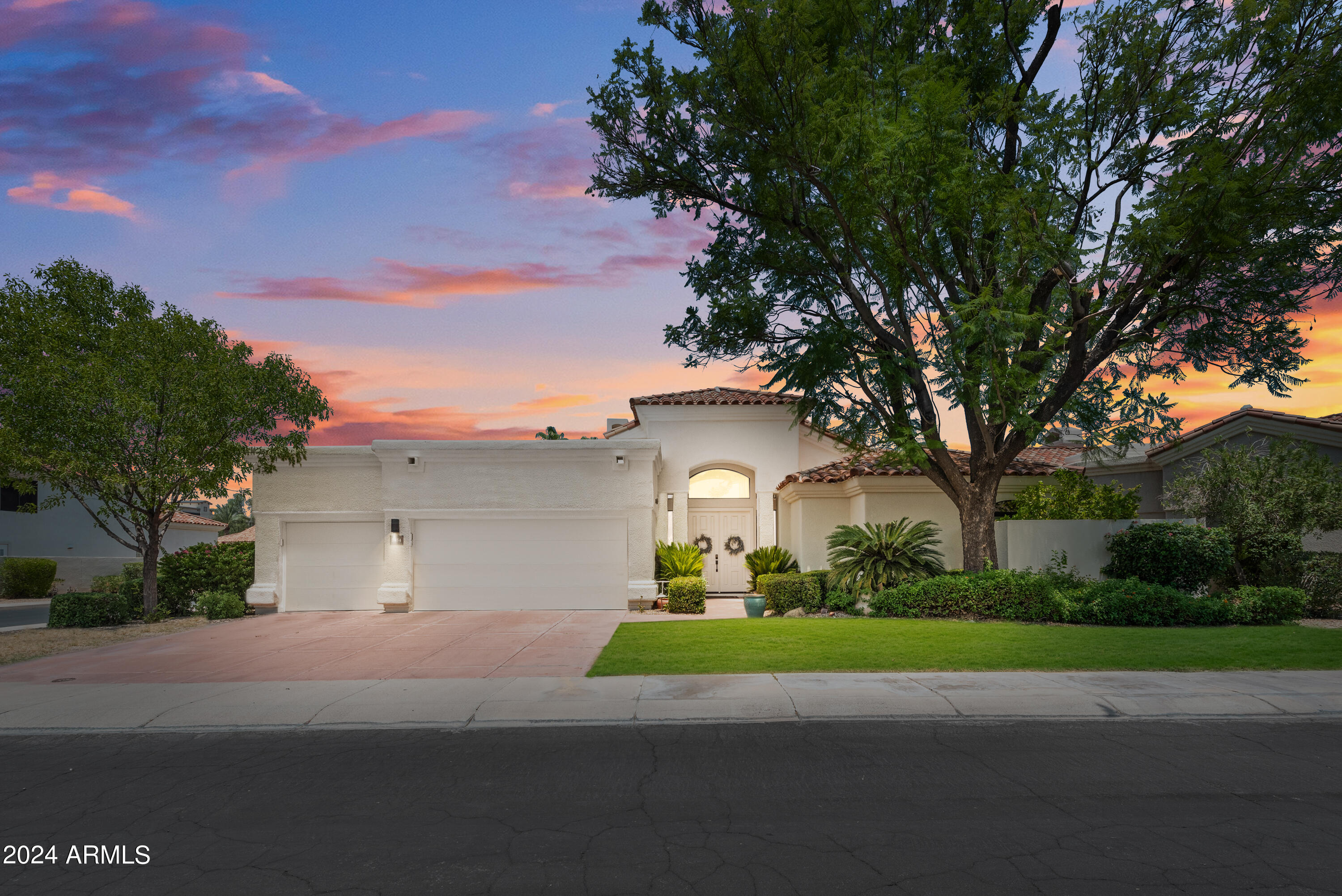 Photo 1 of 40 of 7454 E COCHISE Road house