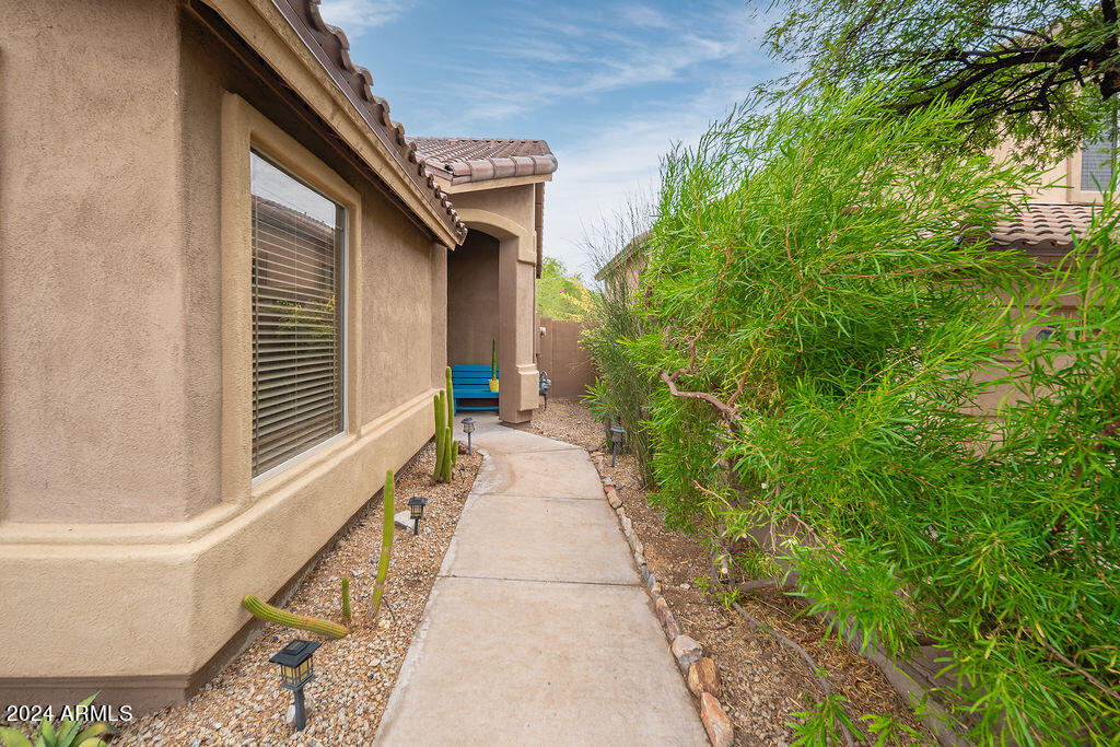 Photo 3 of 37 of 10585 E STAR OF THE DESERT Drive house