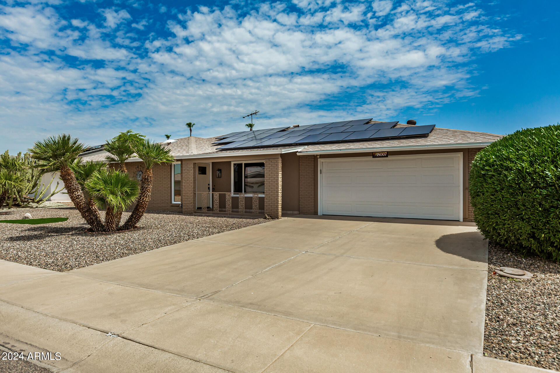 Photo 6 of 40 of 18007 N 135TH Drive house