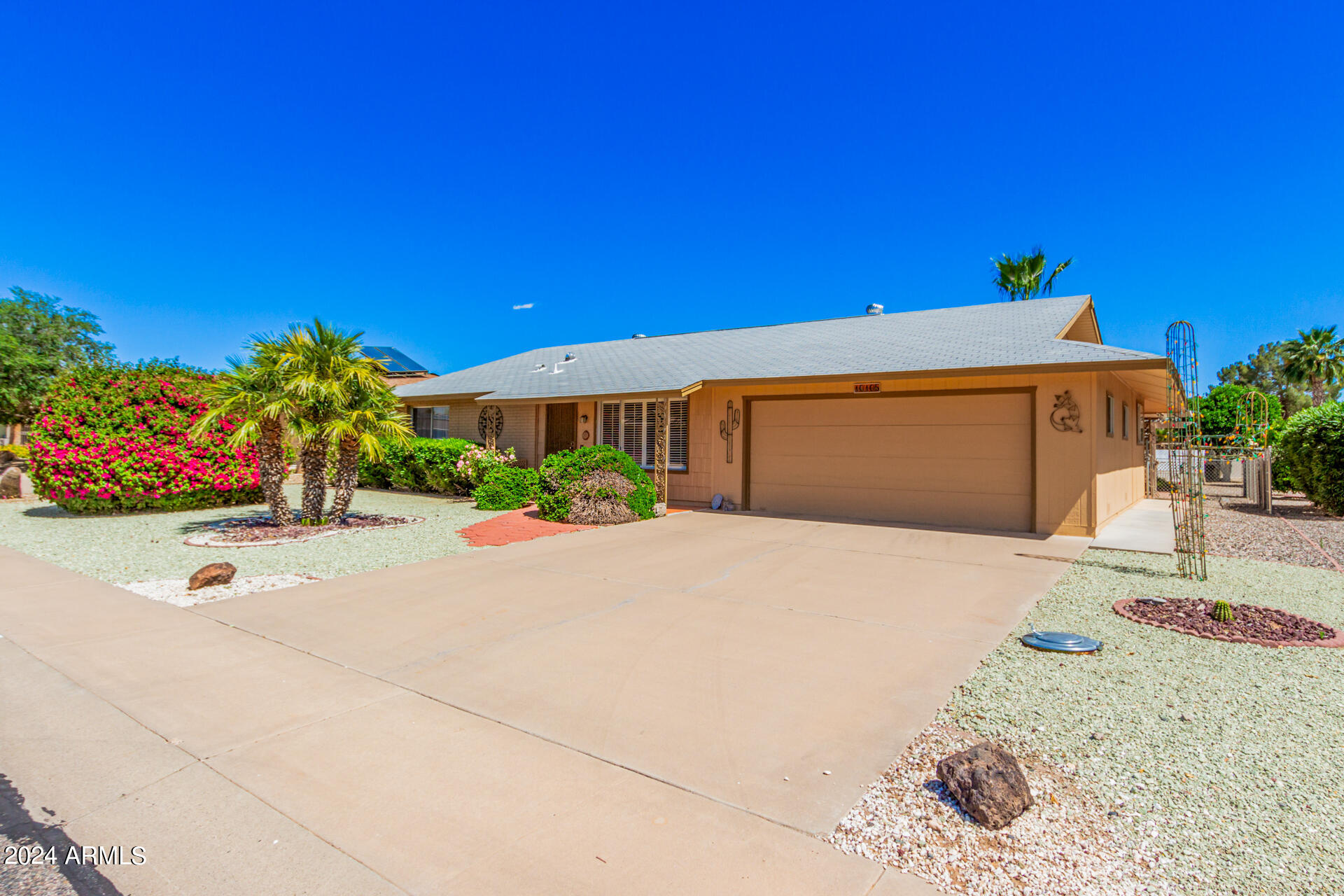 Photo 4 of 36 of 10105 W CHAPARRAL Drive house