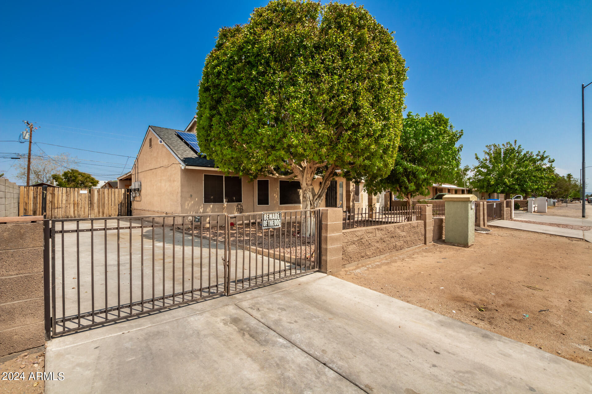 Photo 1 of 33 of 16021 N VERDE Street house