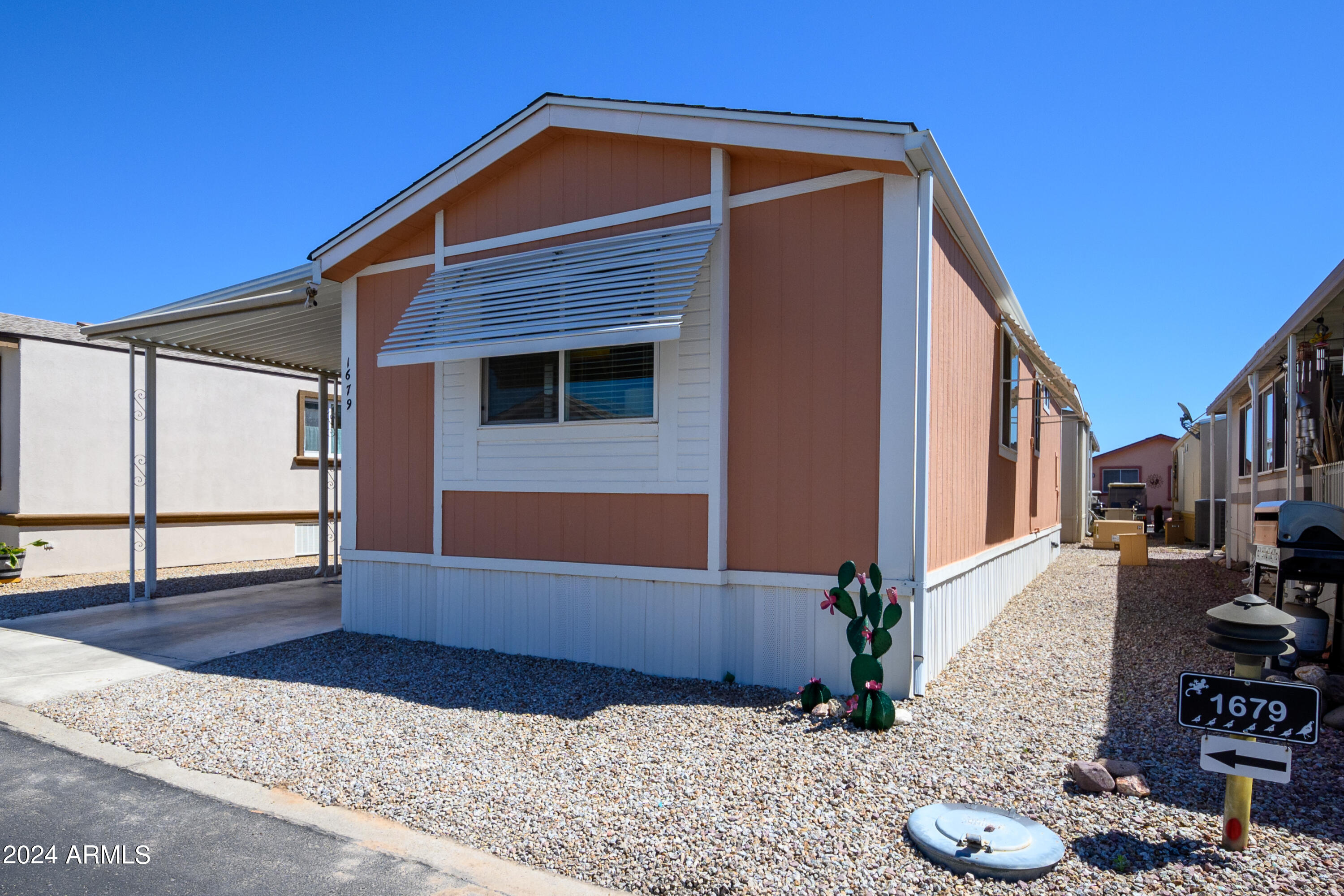 Photo 4 of 23 of 17200 W BELL Road 1679 mobile home