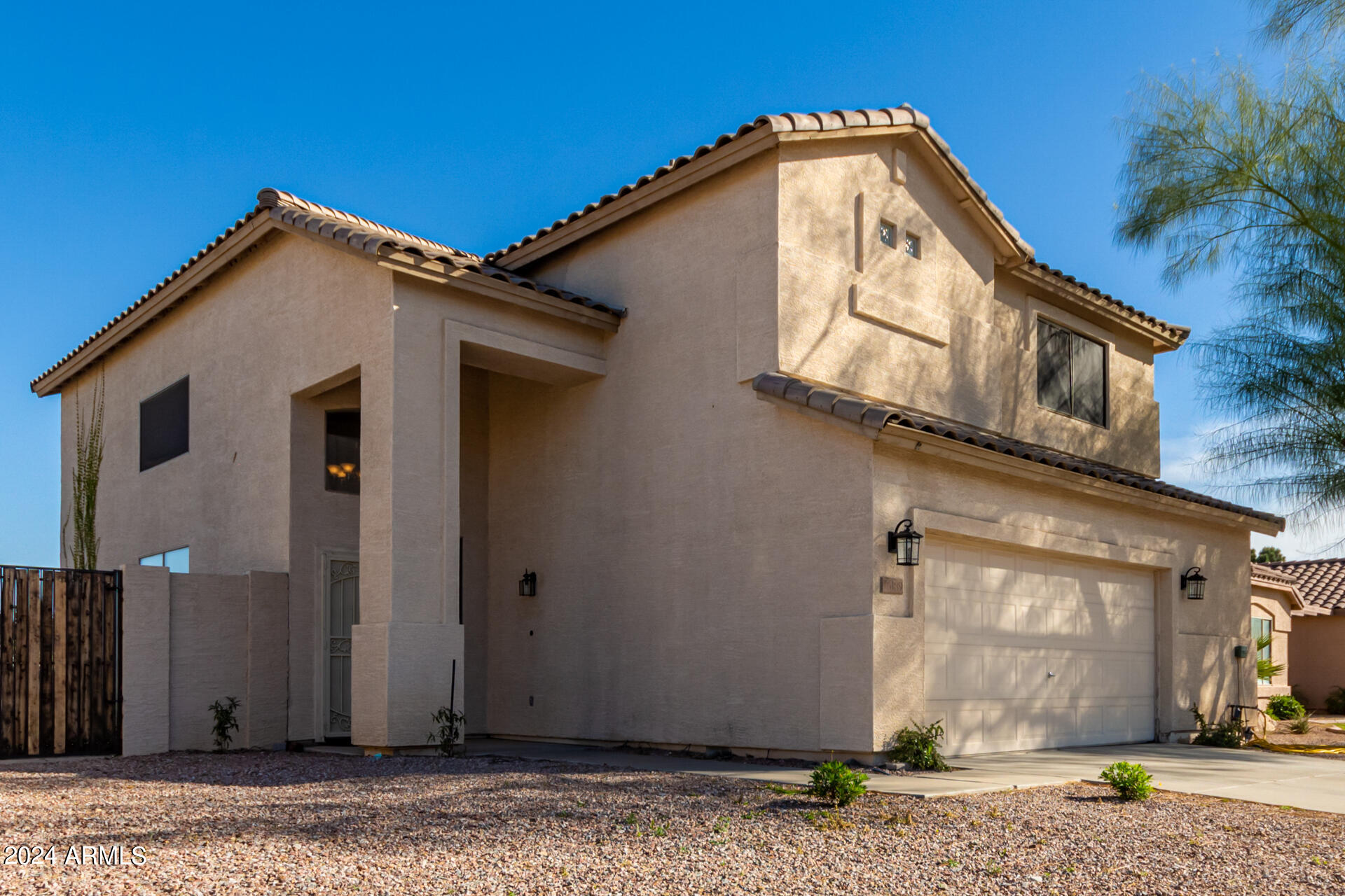 Photo 5 of 39 of 16189 N 137TH Drive house