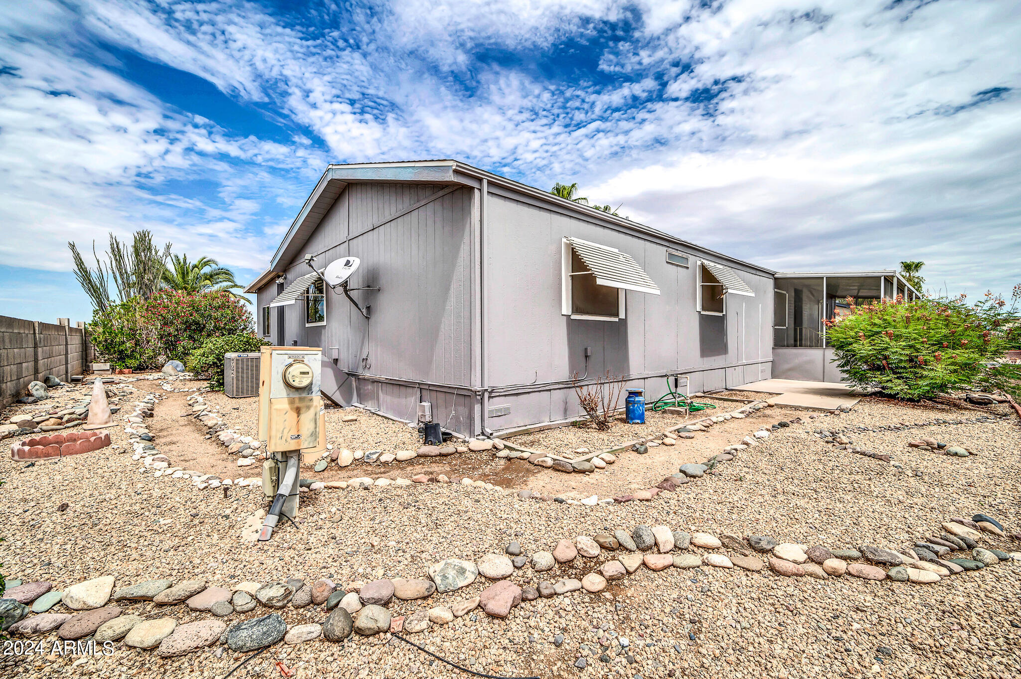 Photo 8 of 35 of 11596 W SIERRA DAWN Boulevard 325 mobile home