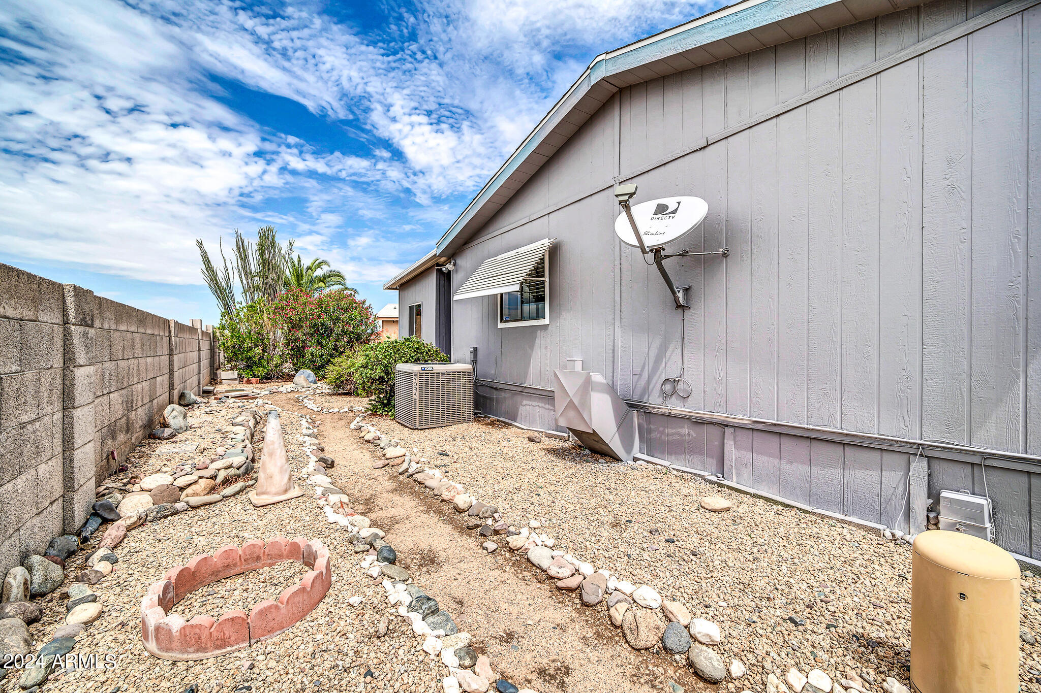 Photo 9 of 35 of 11596 W SIERRA DAWN Boulevard 325 mobile home