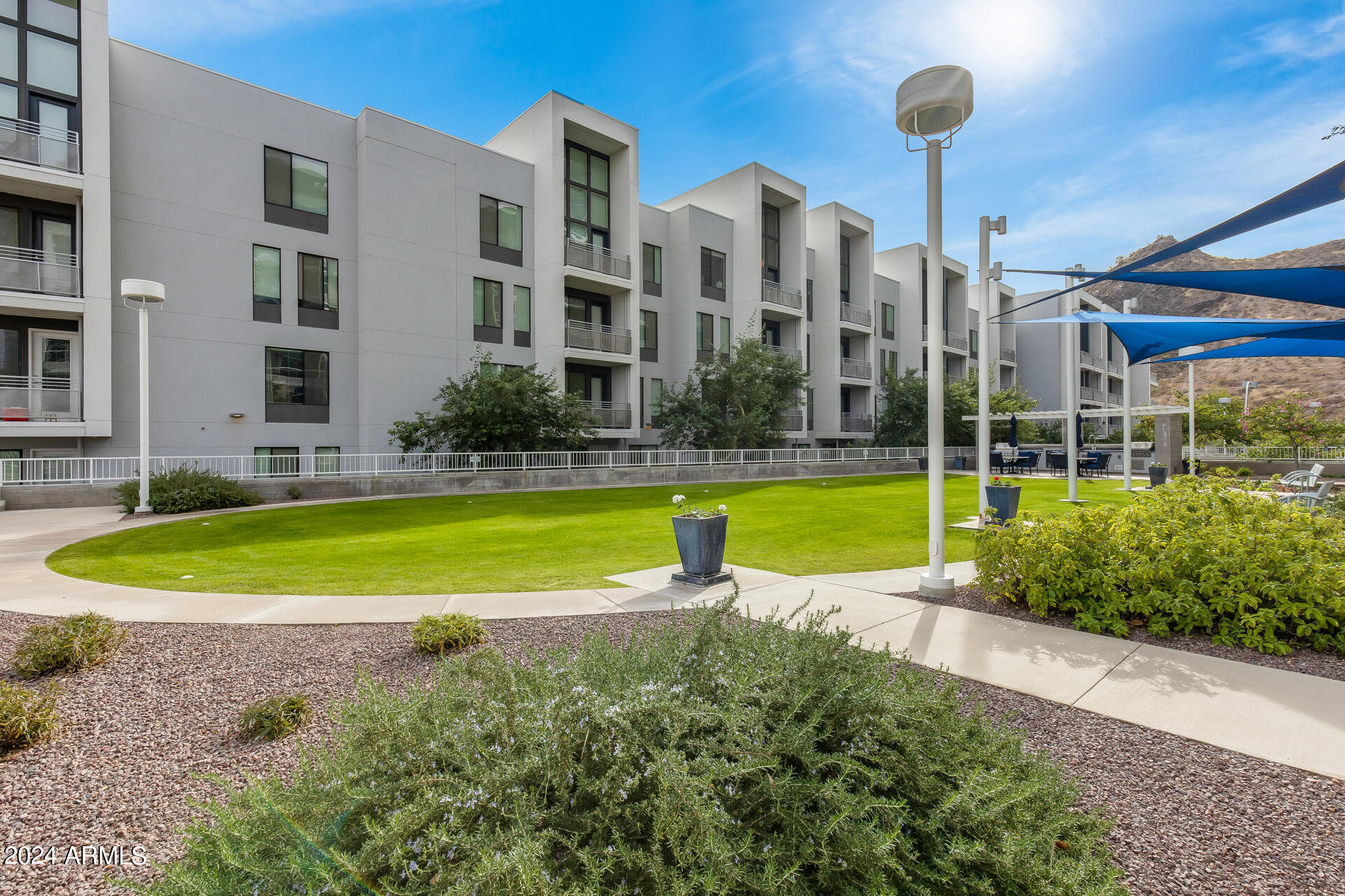 Photo 31 of 46 of 120 E RIO SALADO Parkway 101 condo