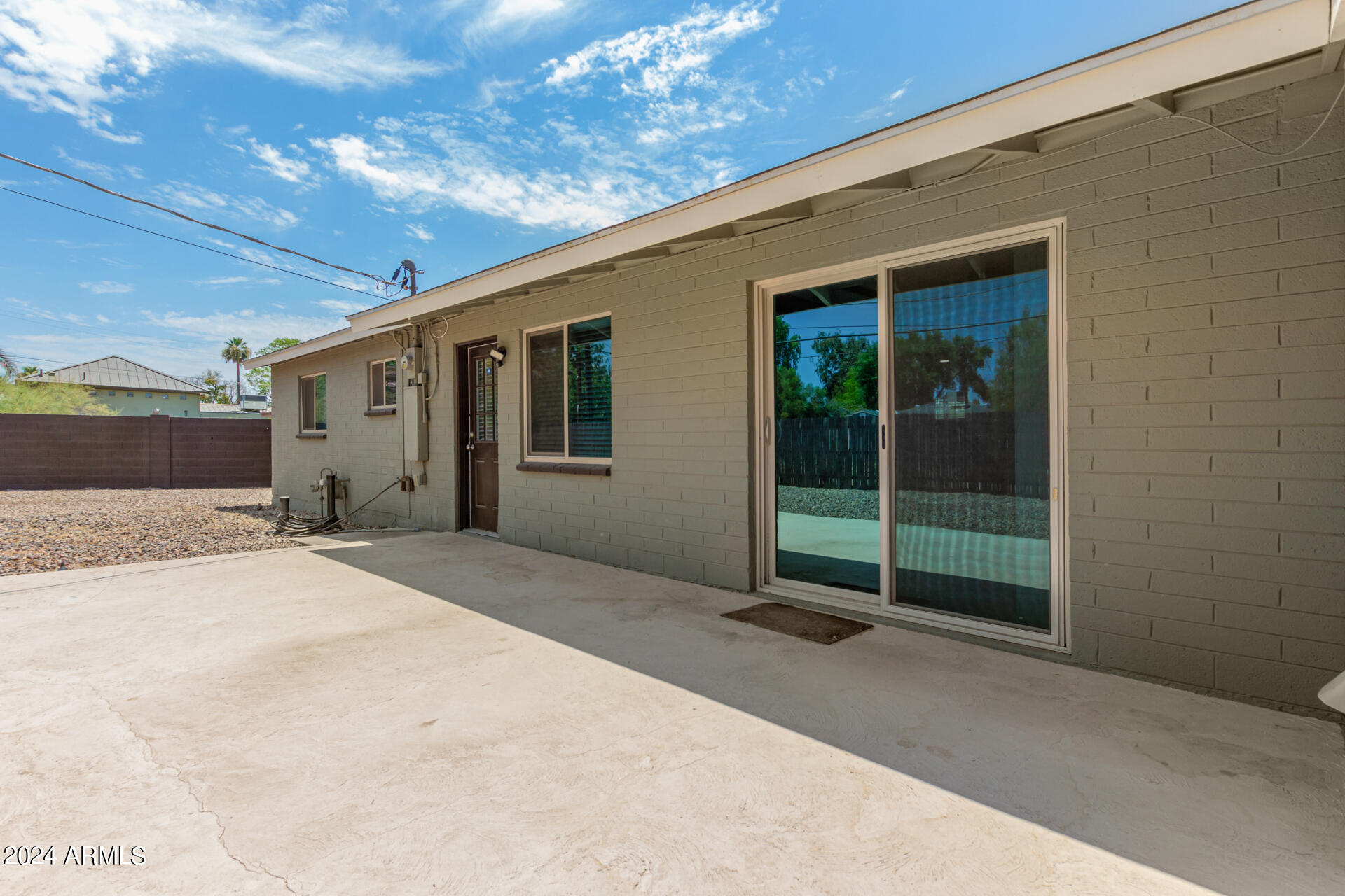 Photo 21 of 26 of 1416 E DON CARLOS Avenue house