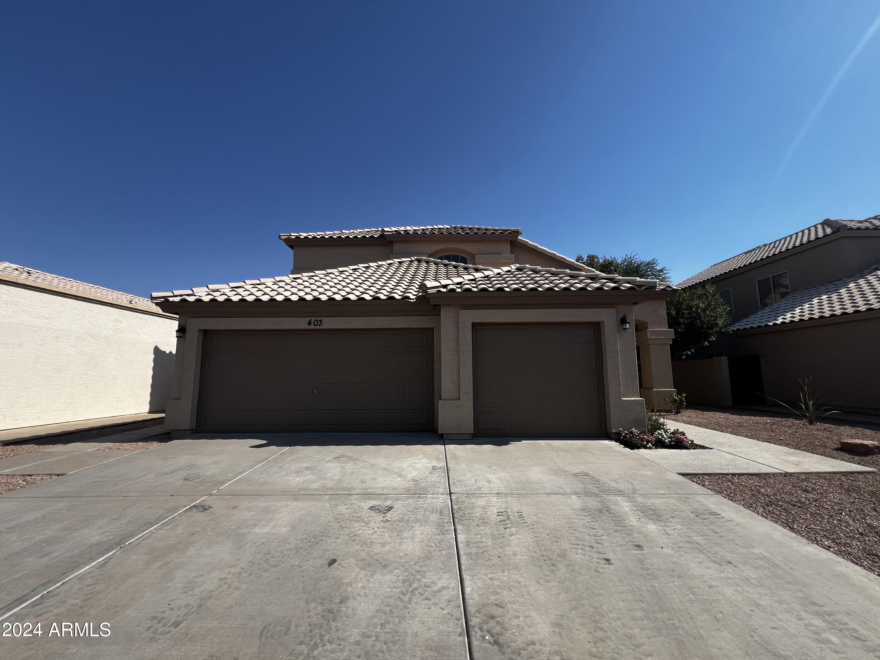 Photo 6 of 61 of 403 W PALOMINO Drive house