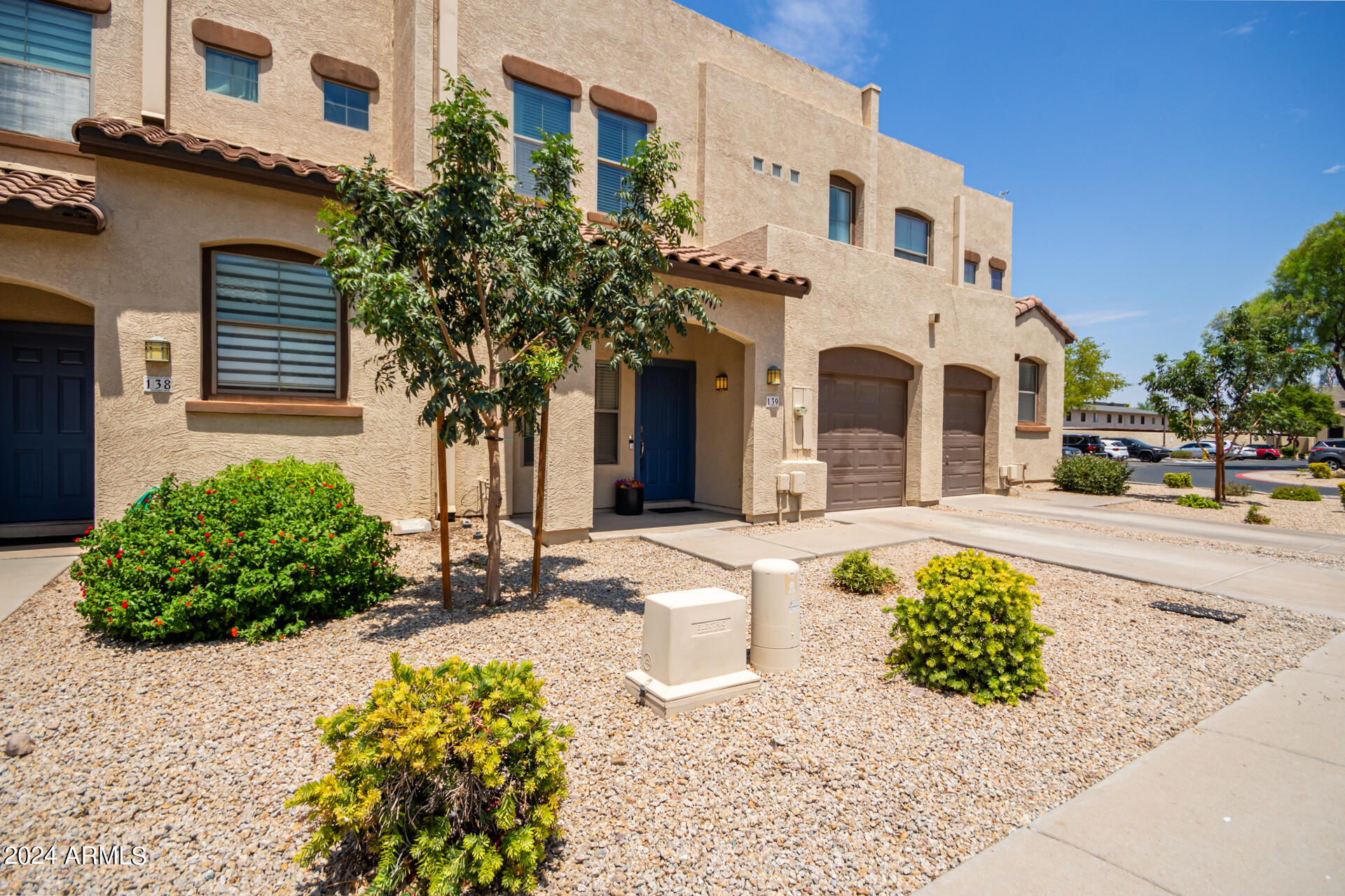 Photo 3 of 21 of 1886 E DON CARLOS Avenue 139 townhome