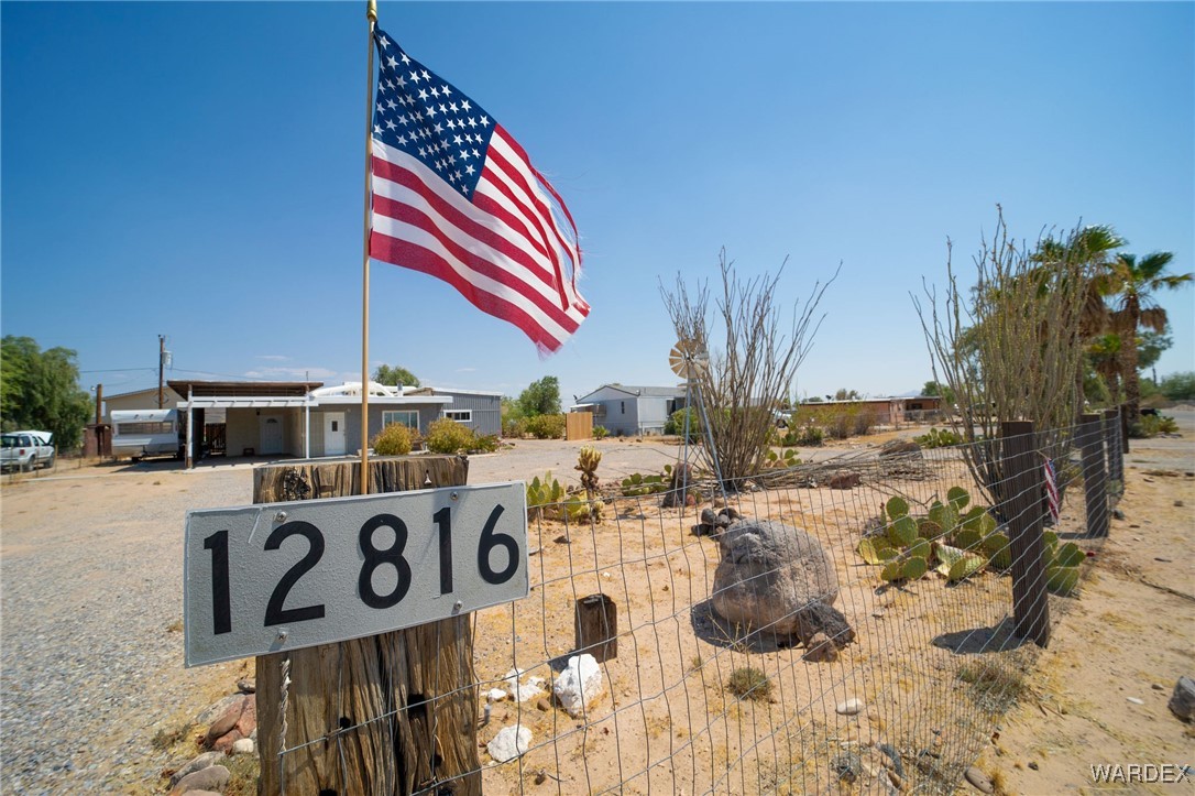 Photo 4 of 55 of 12816 Pima Parkway mobile home