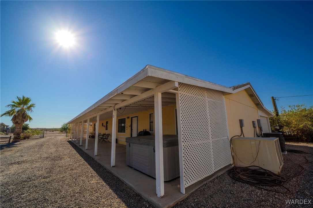 Photo 8 of 62 of 13059 Shore Parkway mobile home