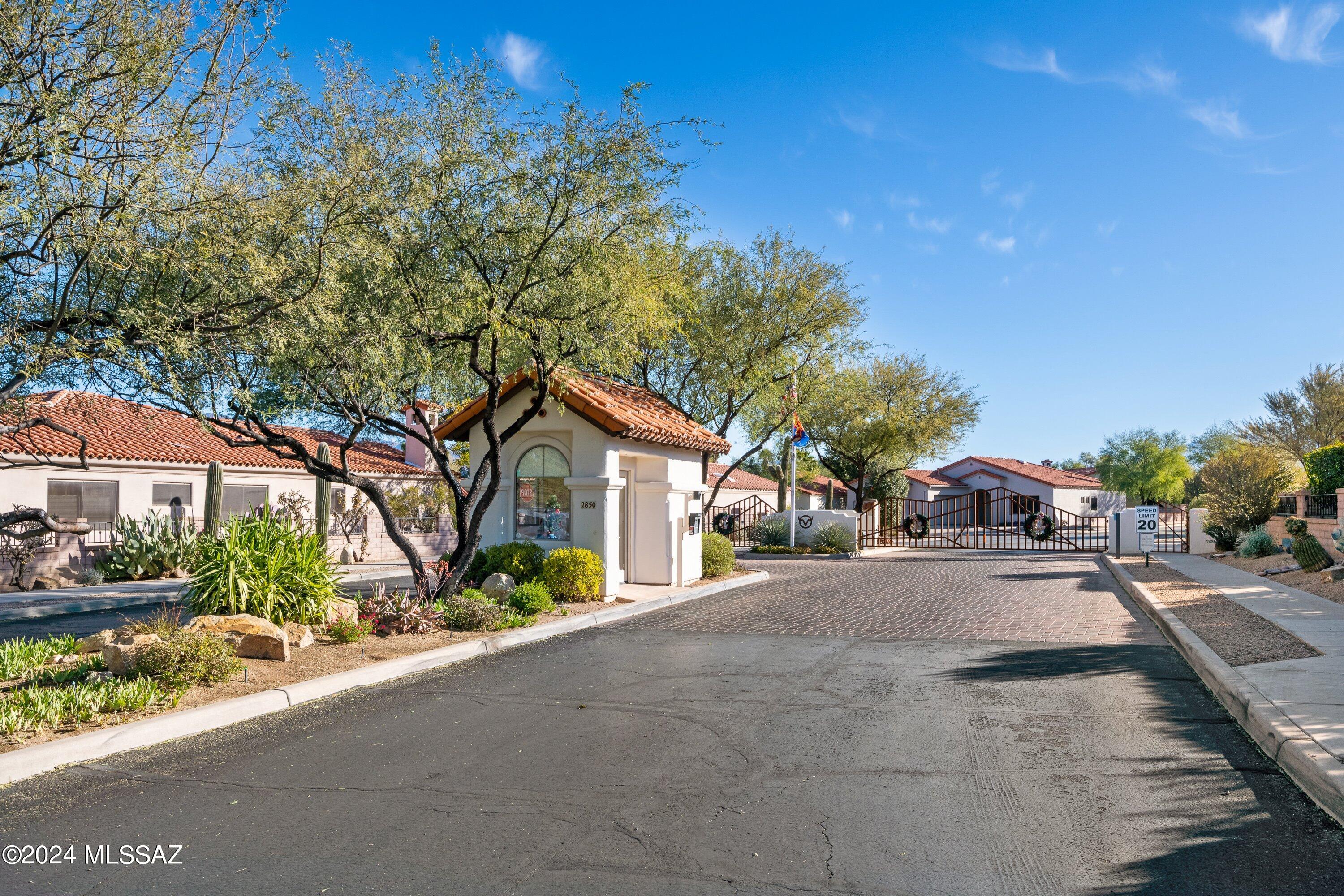 Photo 40 of 46 of 2829 N Vactor Ranch Place house