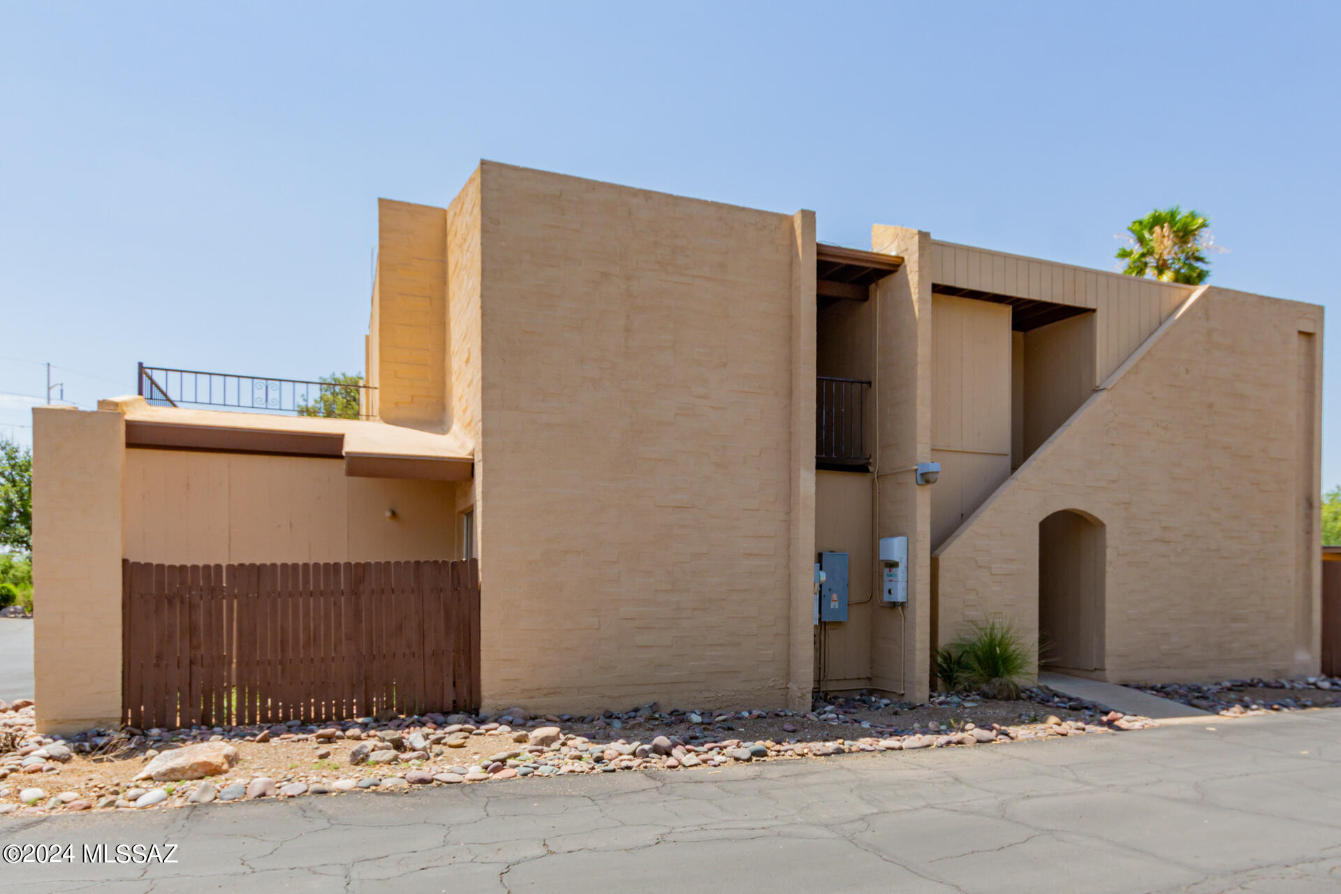 Photo 1 of 38 of 7071 E Corto Caravaca townhome