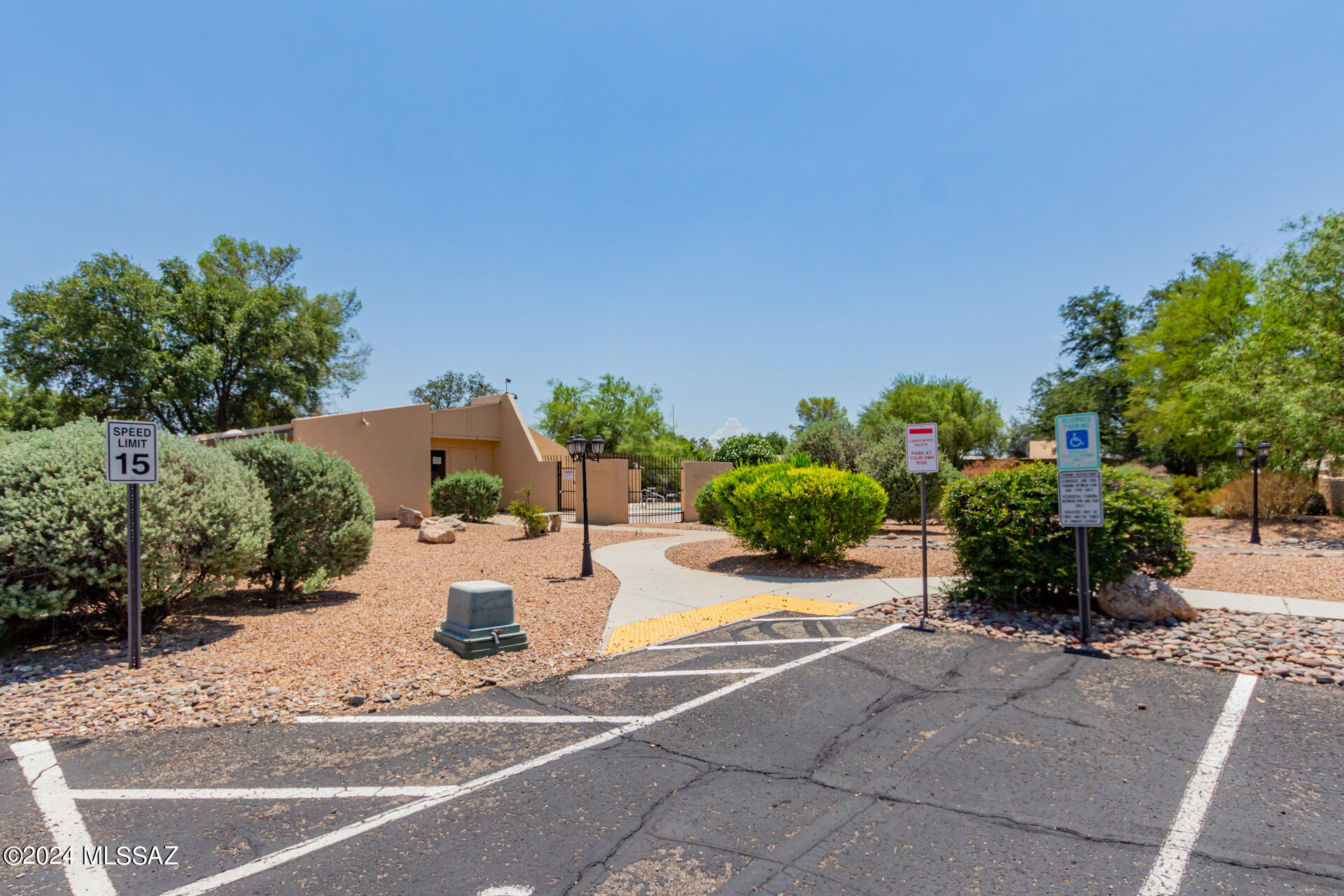 Photo 34 of 38 of 7071 E Corto Caravaca townhome