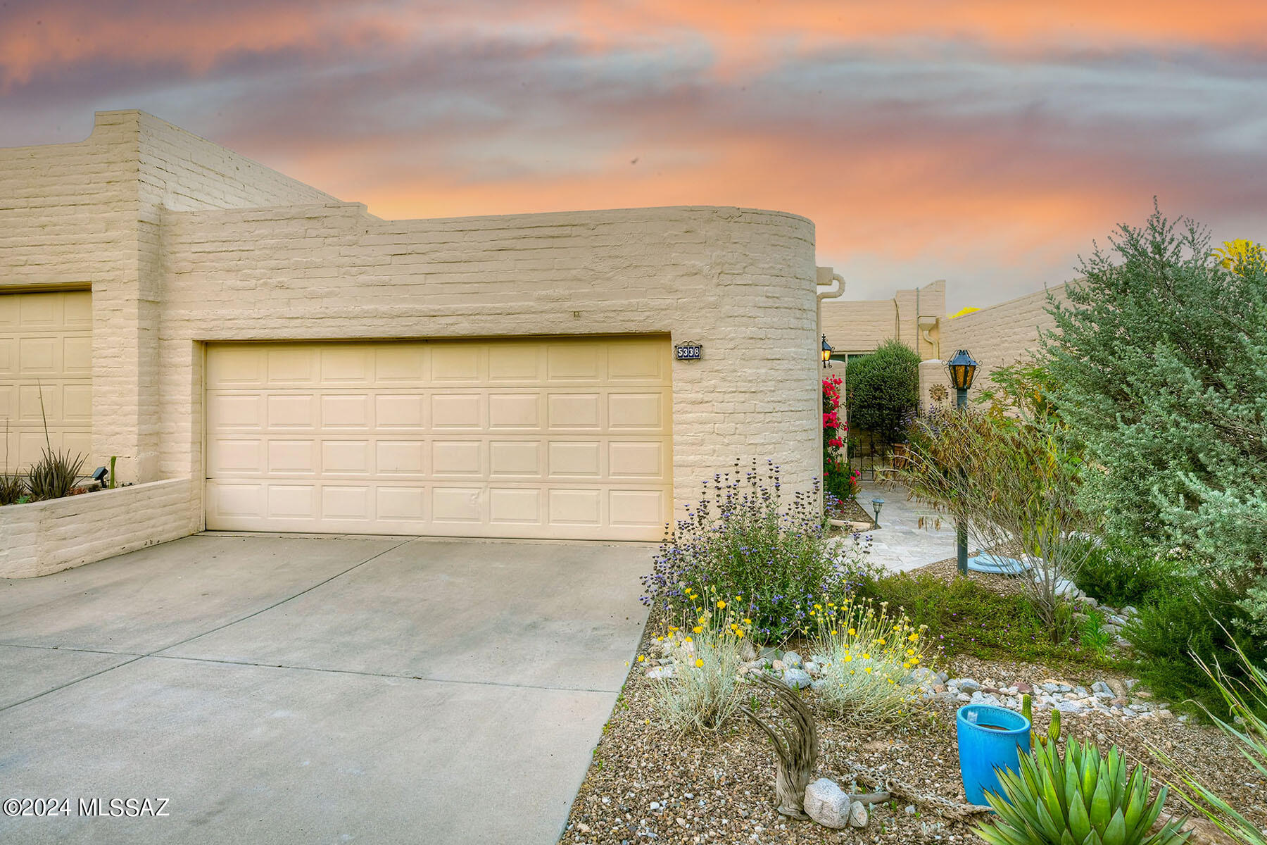 Photo 1 of 23 of 5338 N Paseo Sonoyta townhome