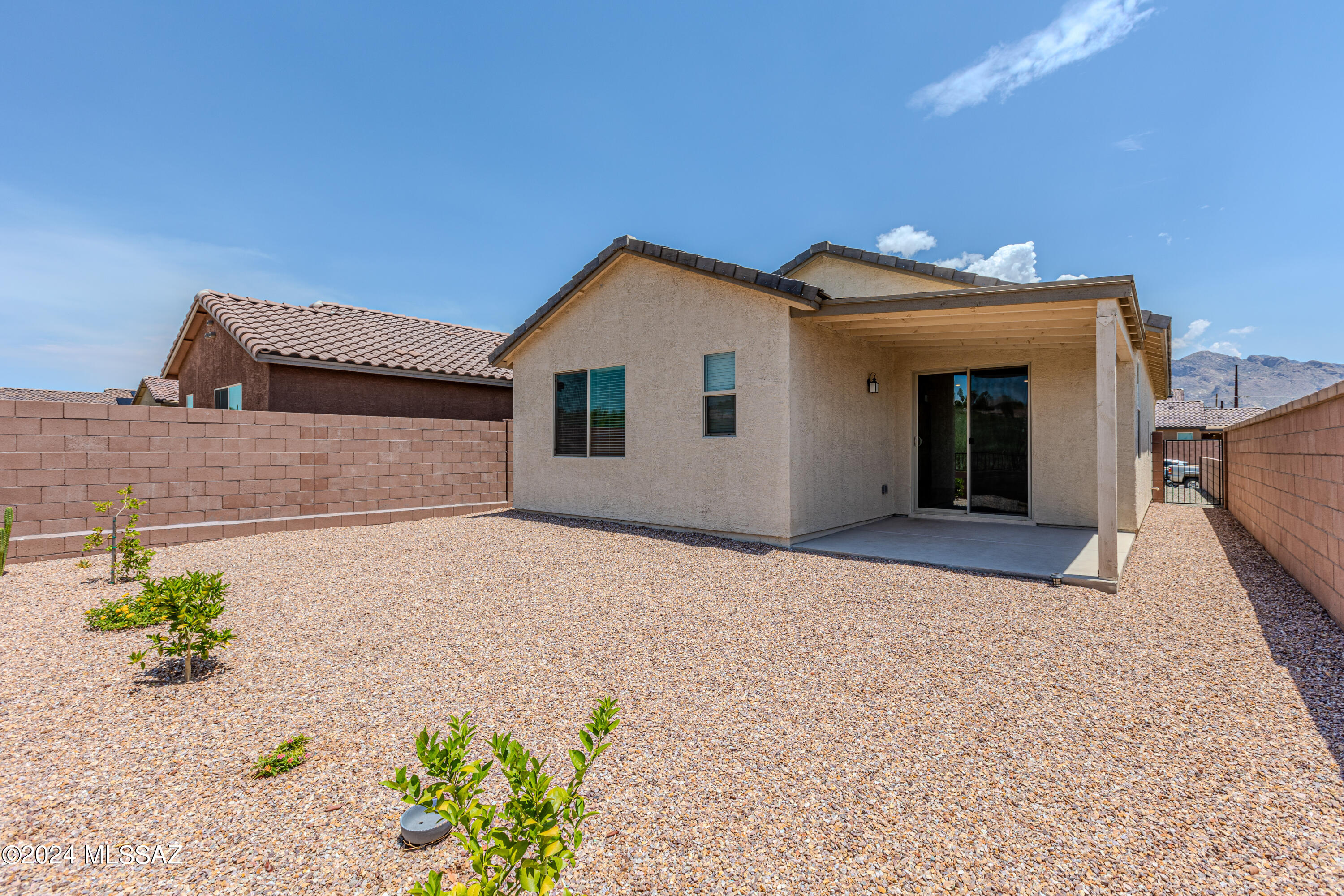 Photo 42 of 48 of 9215 N Peridot Vista Avenue house