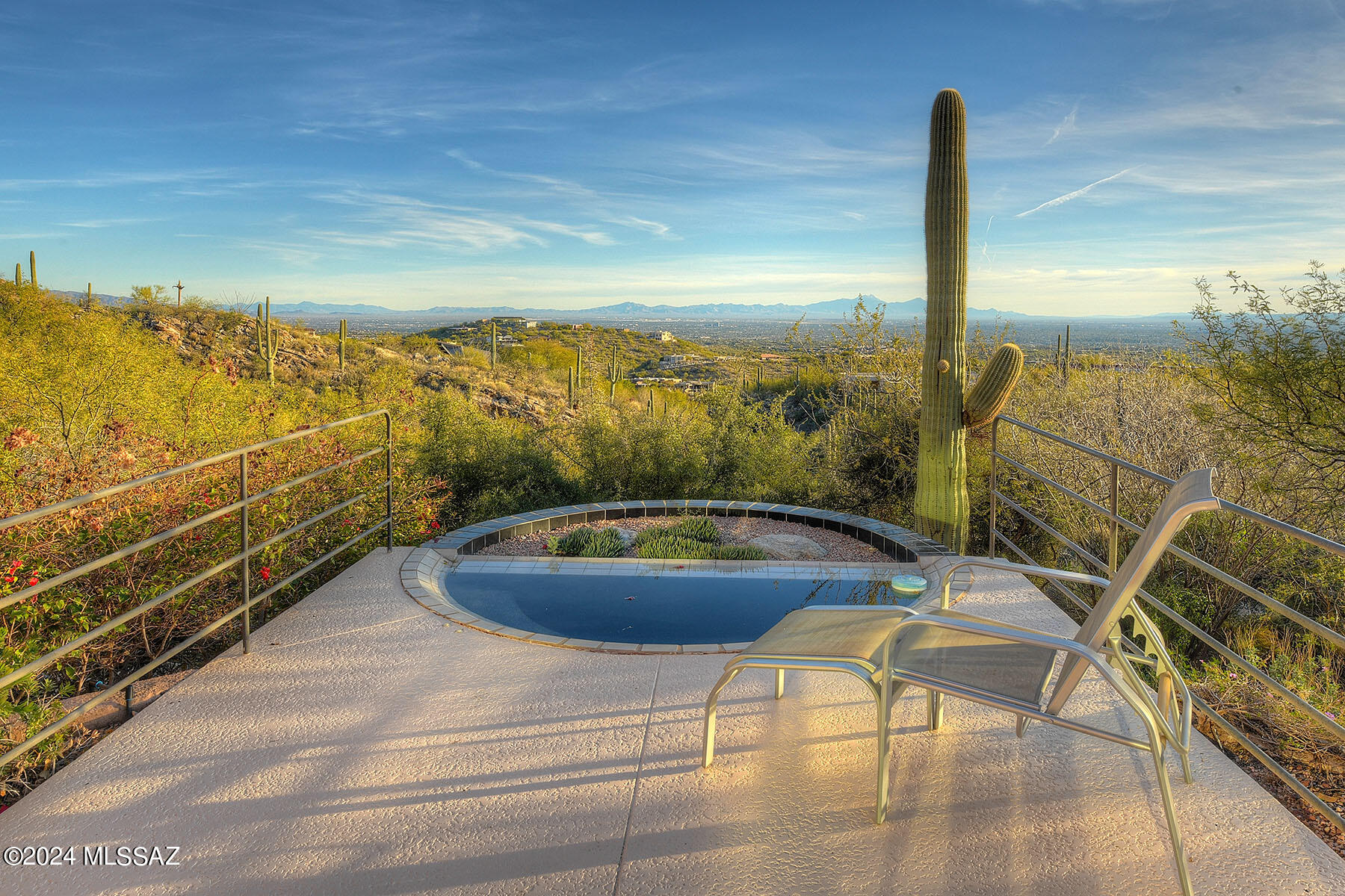 Photo 4 of 39 of 3480 E Finger Rock Road house