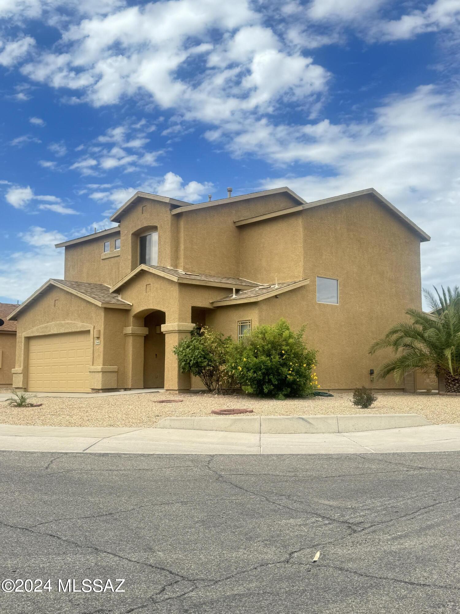 Photo 3 of 14 of 7040 S Camino de Ayer house