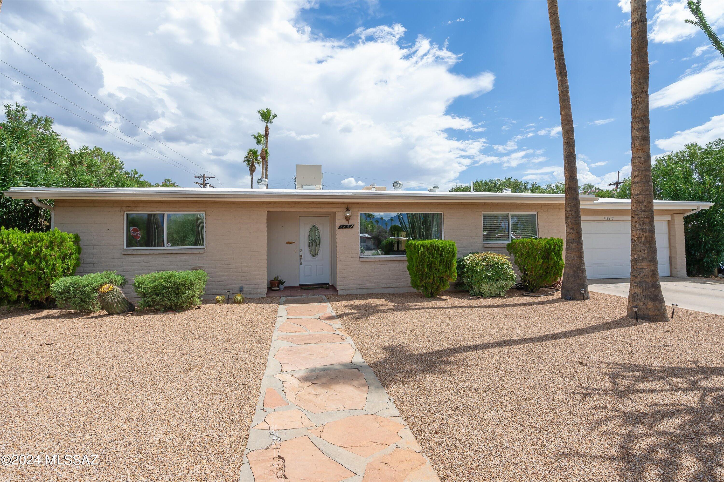 Photo 4 of 47 of 7862 E Pima Street house