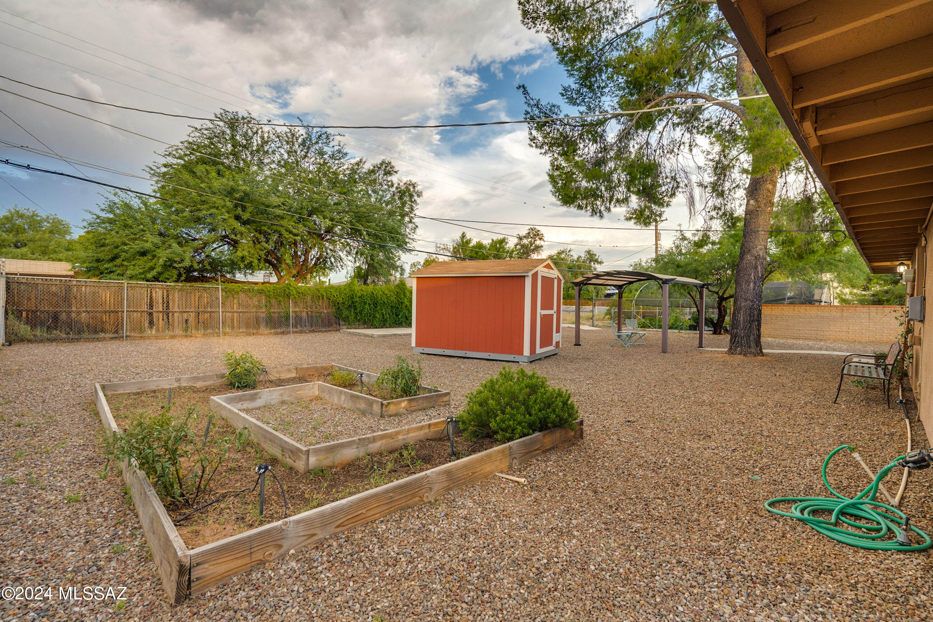 Photo 35 of 46 of 2842 N Tucson Boulevard house