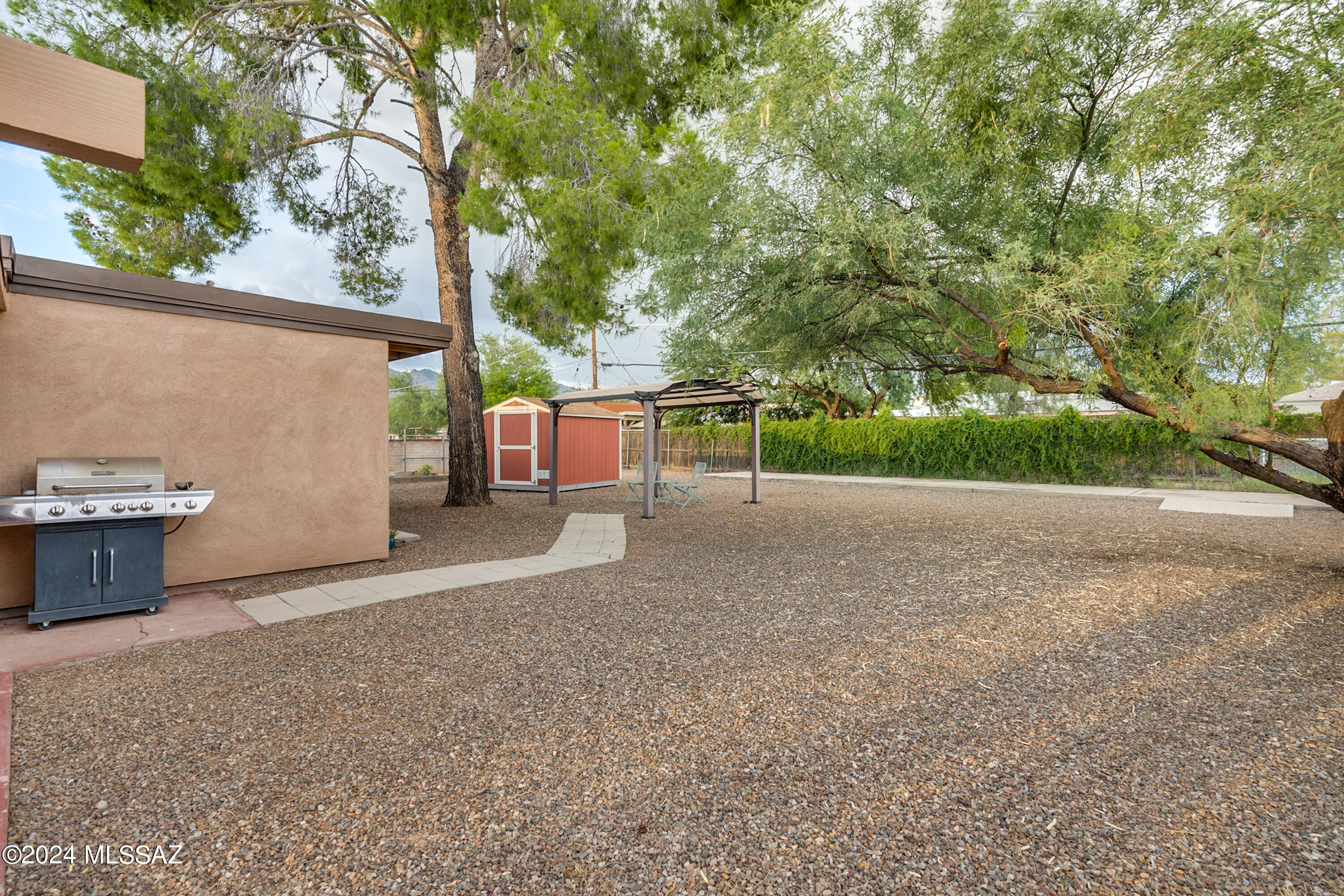 Photo 43 of 46 of 2842 N Tucson Boulevard house