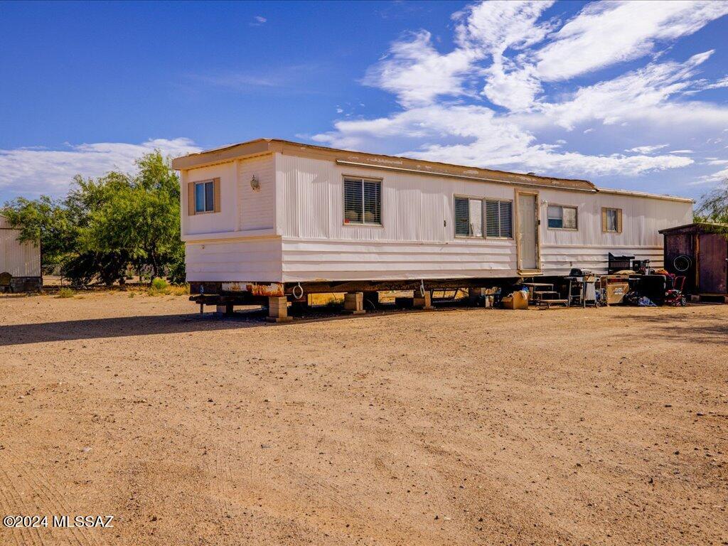 Photo 23 of 31 of 9865 S Desert Brush Loop mobile home