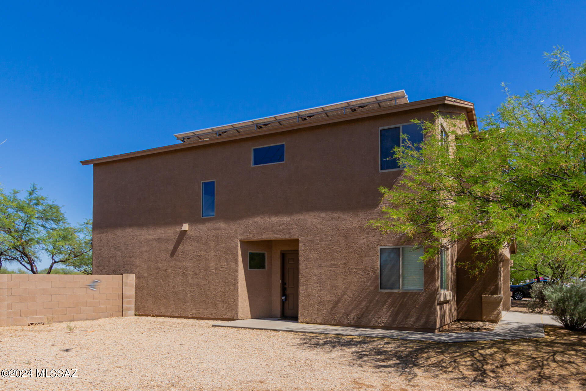 Photo 6 of 34 of 6509 S De Concini Drive house