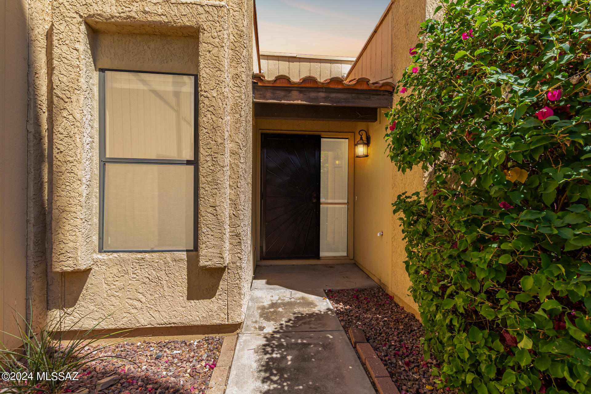 Photo 5 of 31 of 4426 W Pyracantha Drive townhome