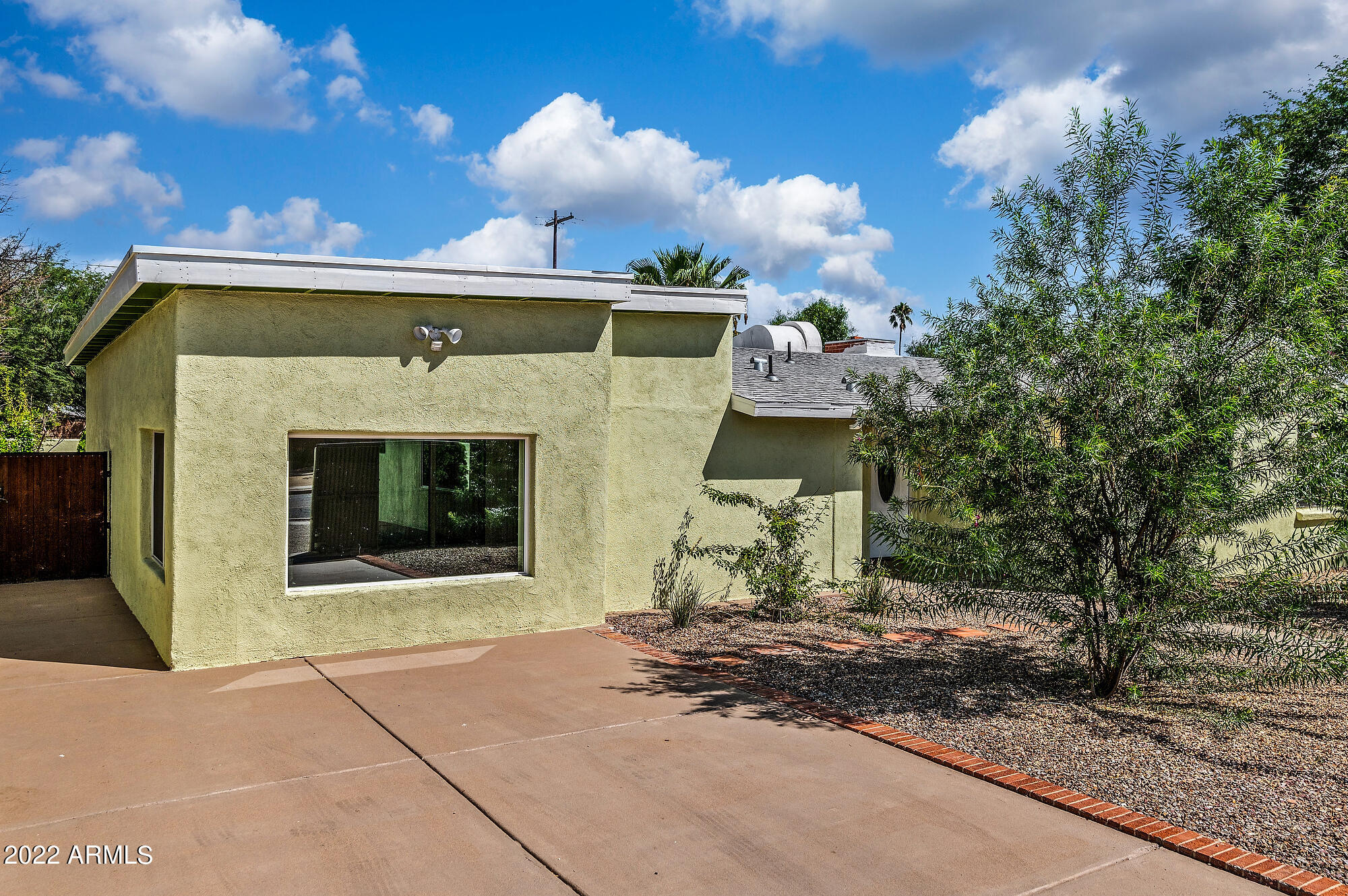 Photo 4 of 61 of 341 S TUCSON Boulevard house