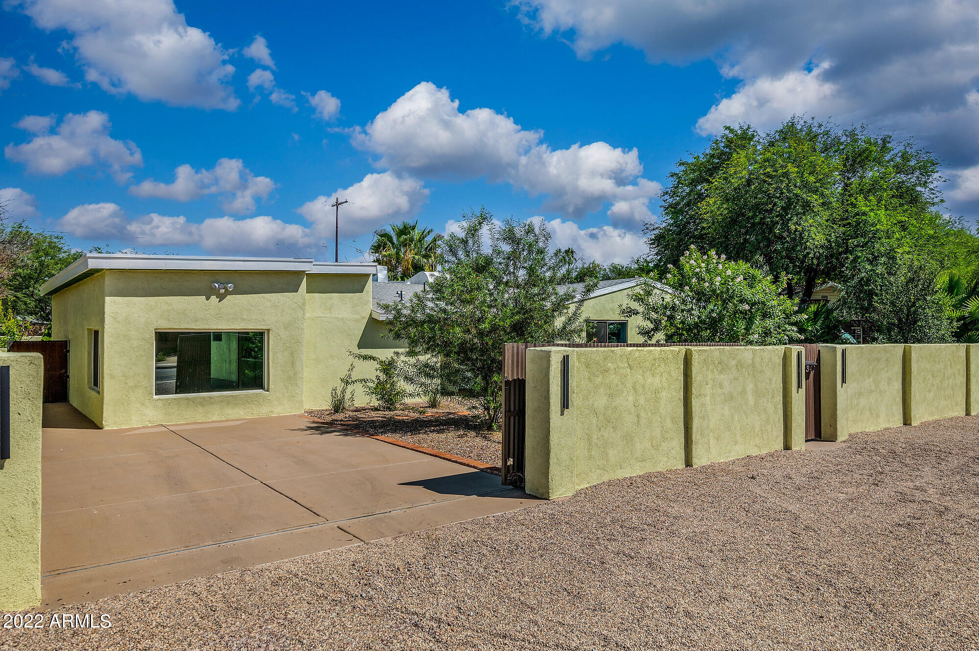 Photo 5 of 61 of 341 S TUCSON Boulevard house