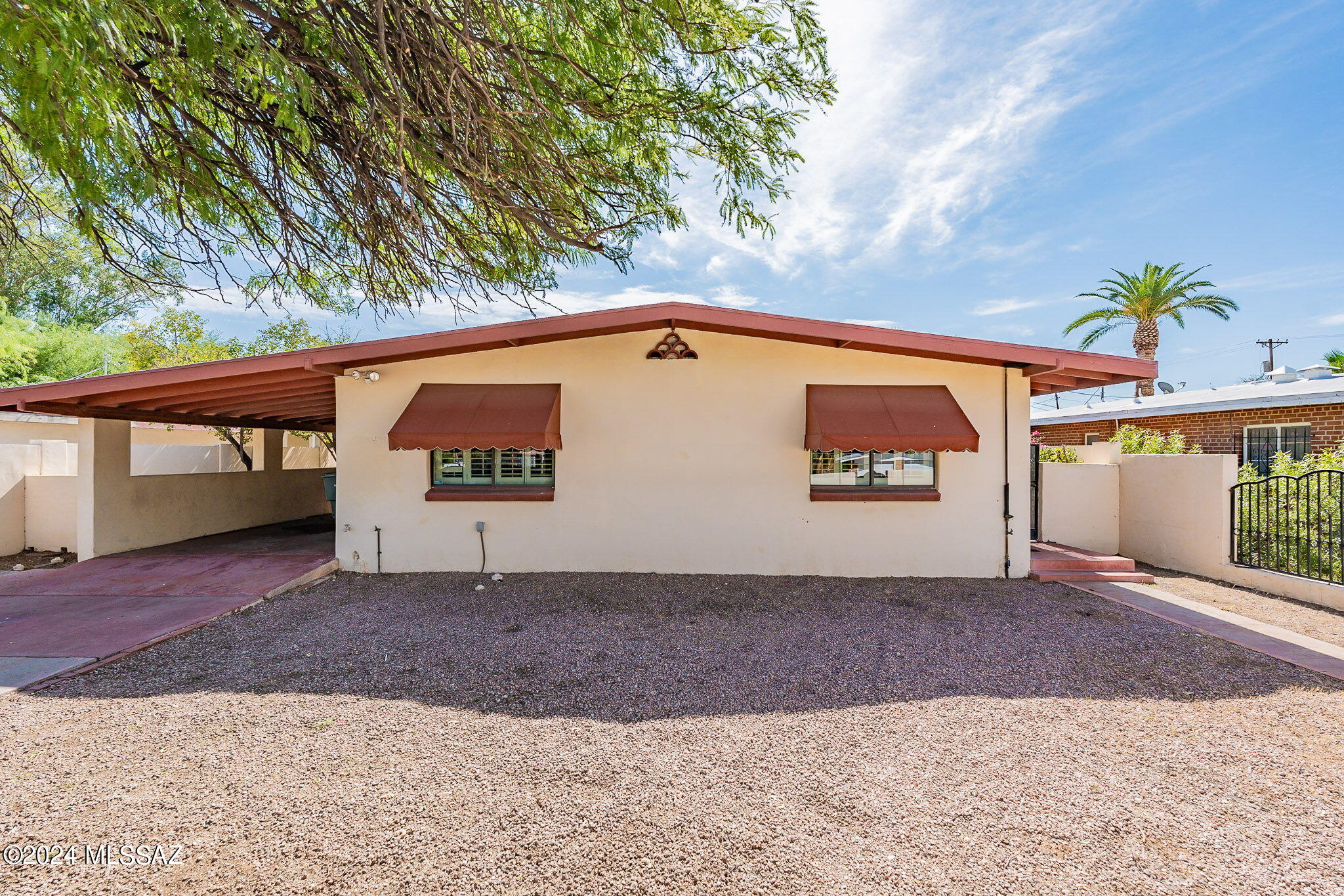 Photo 2 of 47 of 616 N Palo Verde Boulevard house