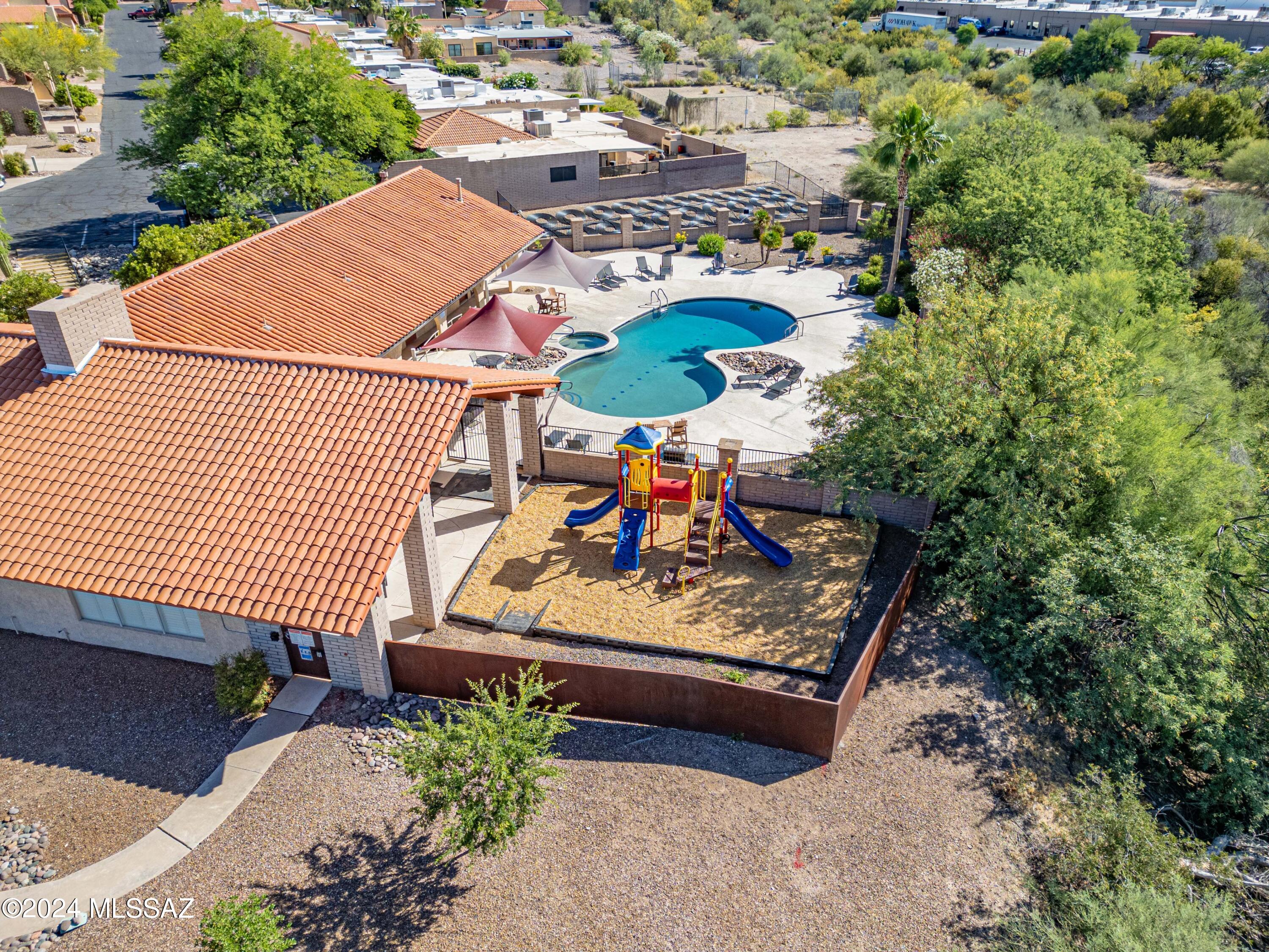 Photo 42 of 50 of 5726 N Camino Del Sol townhome