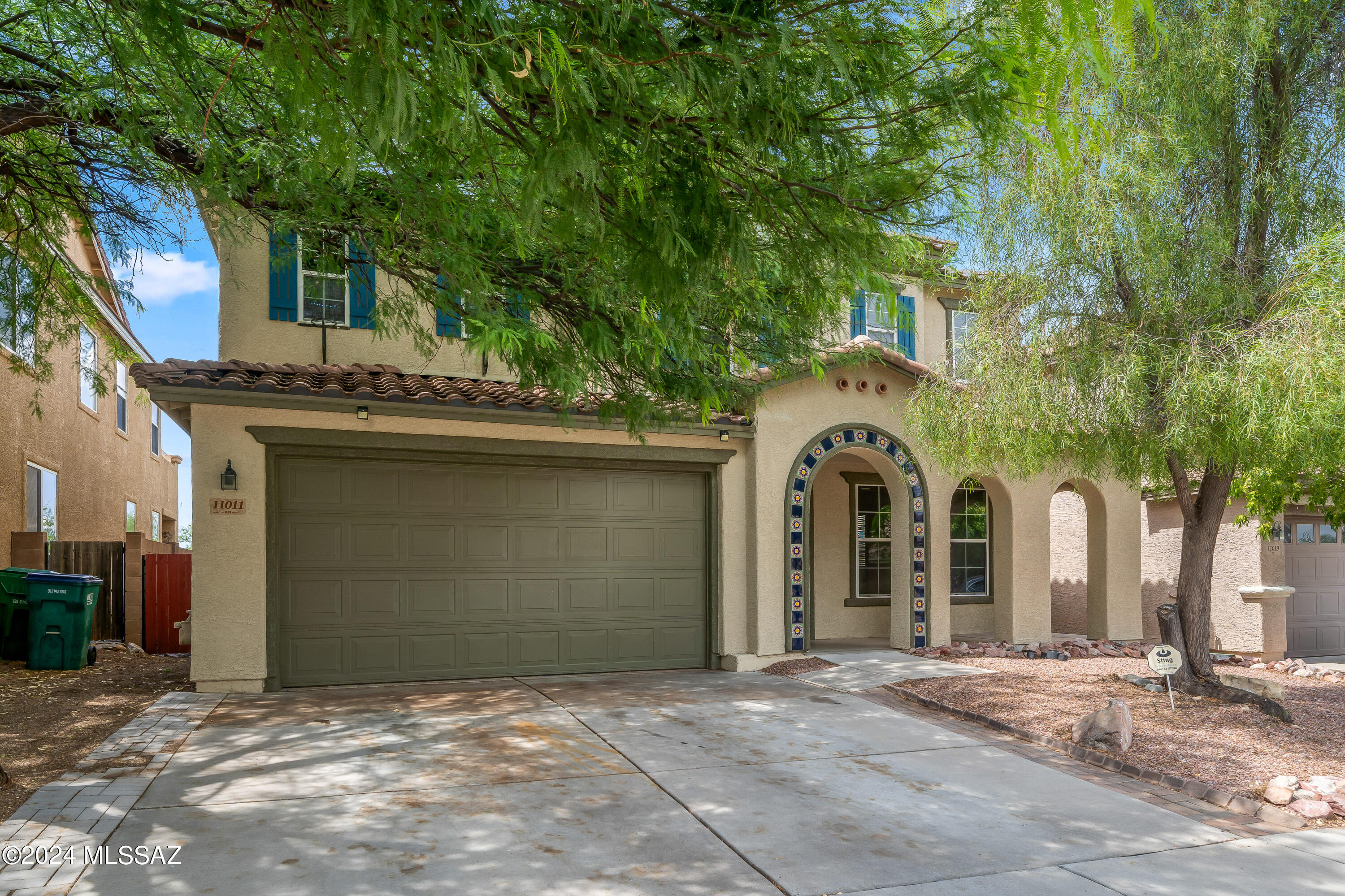 Photo 2 of 38 of 11011 E Pima Creek Drive house