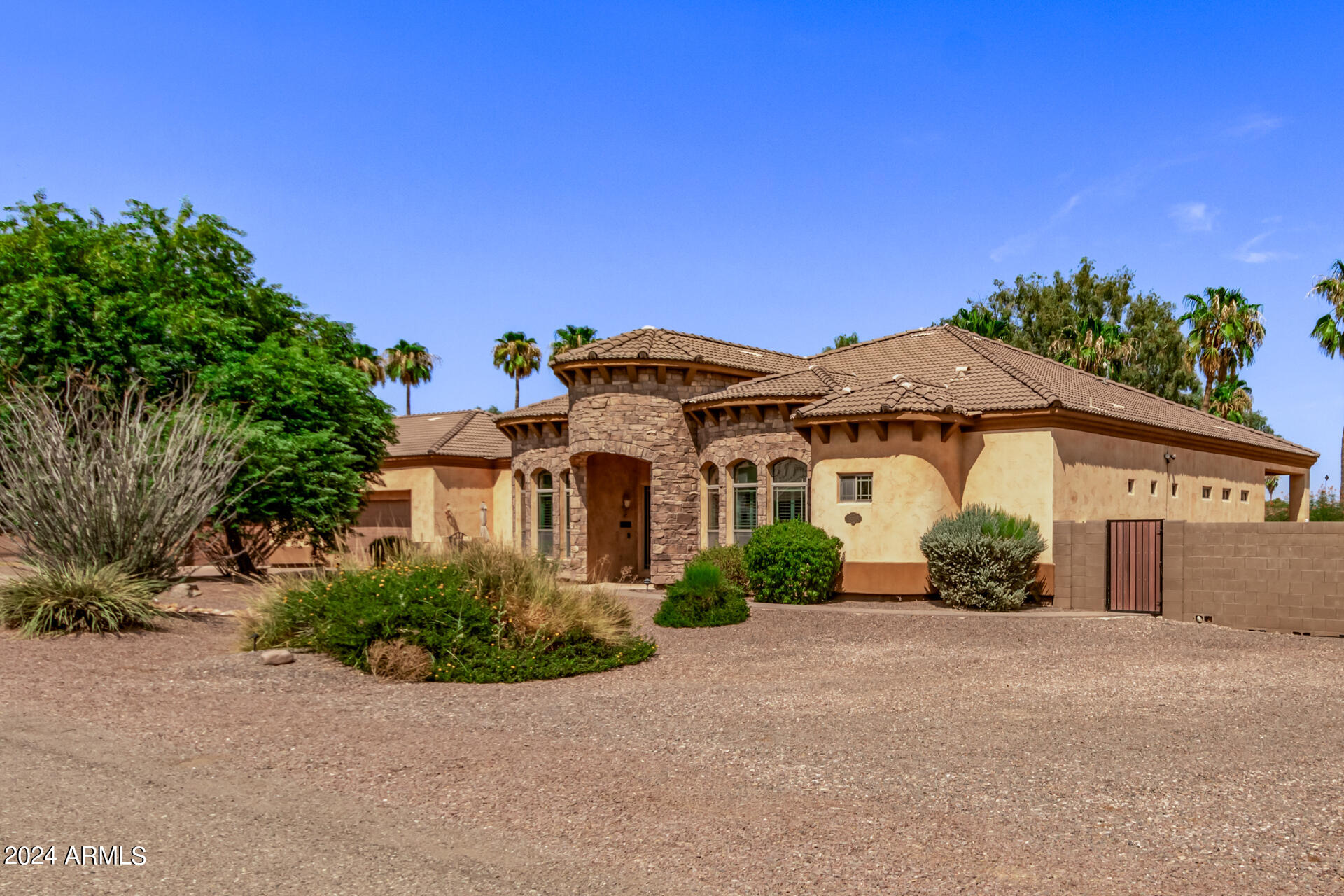 Photo 6 of 70 of 6519 N 173RD Drive house