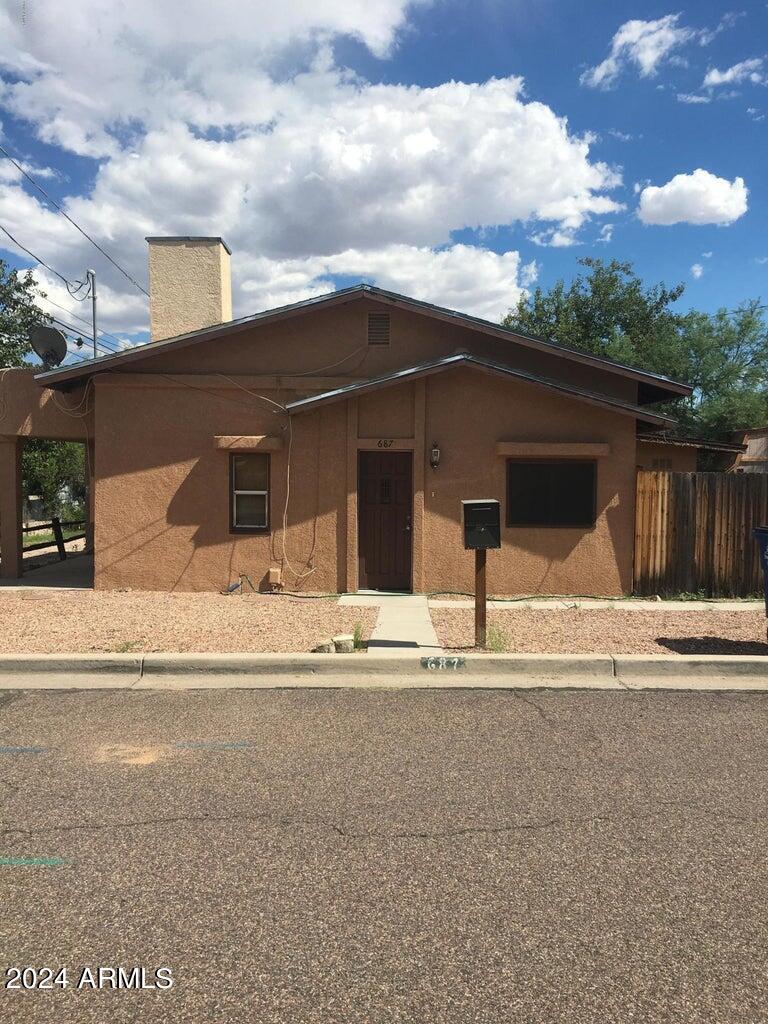 Photo 1 of 1 of 687 W Navajo Street house