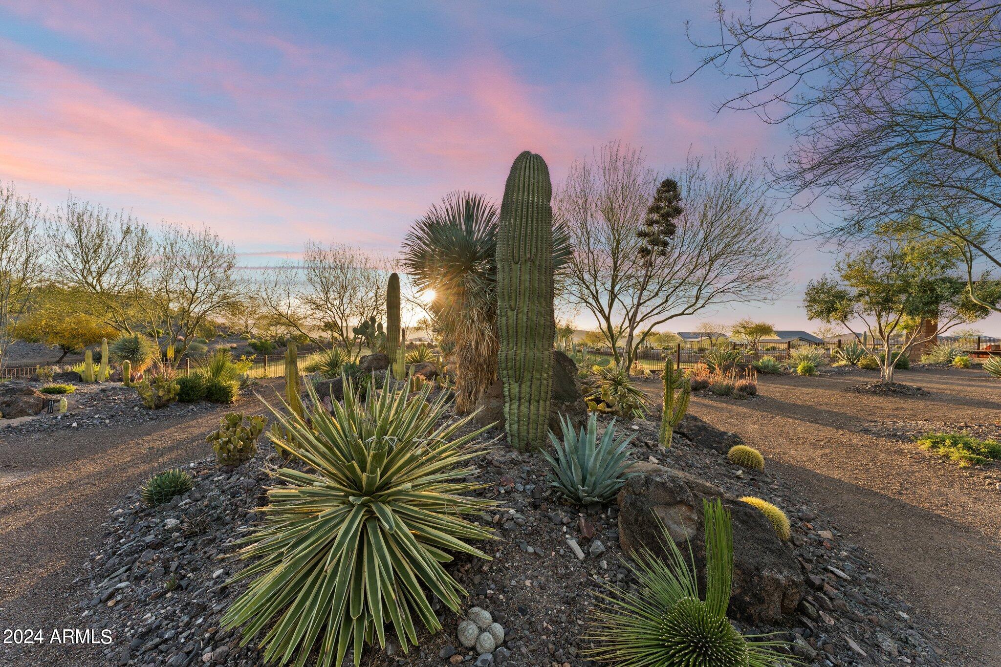 Photo 34 of 56 of 4629 CACTUS WREN Road house