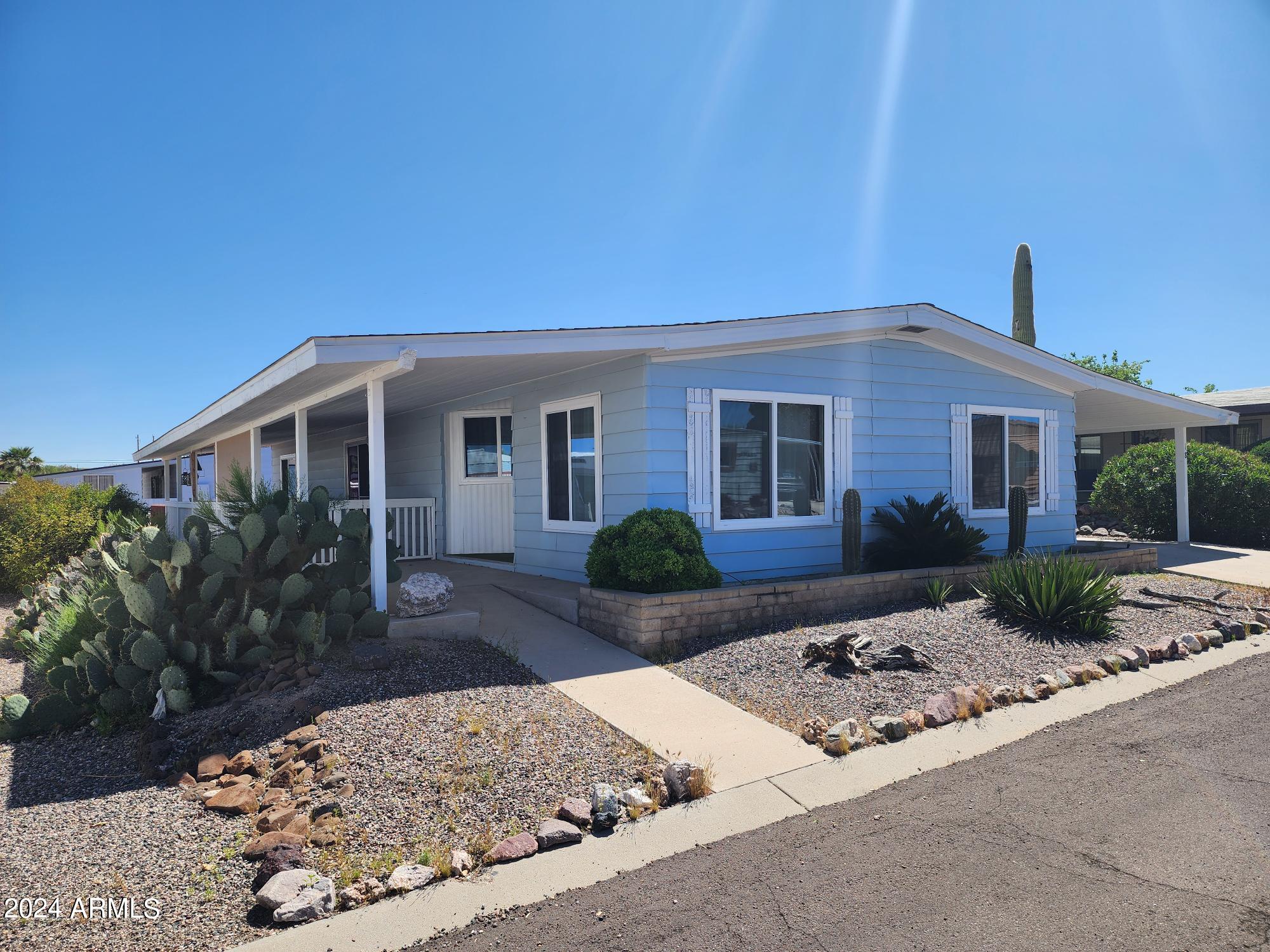 Photo 14 of 19 of 2501 W Wickenburg Way 18 mobile home