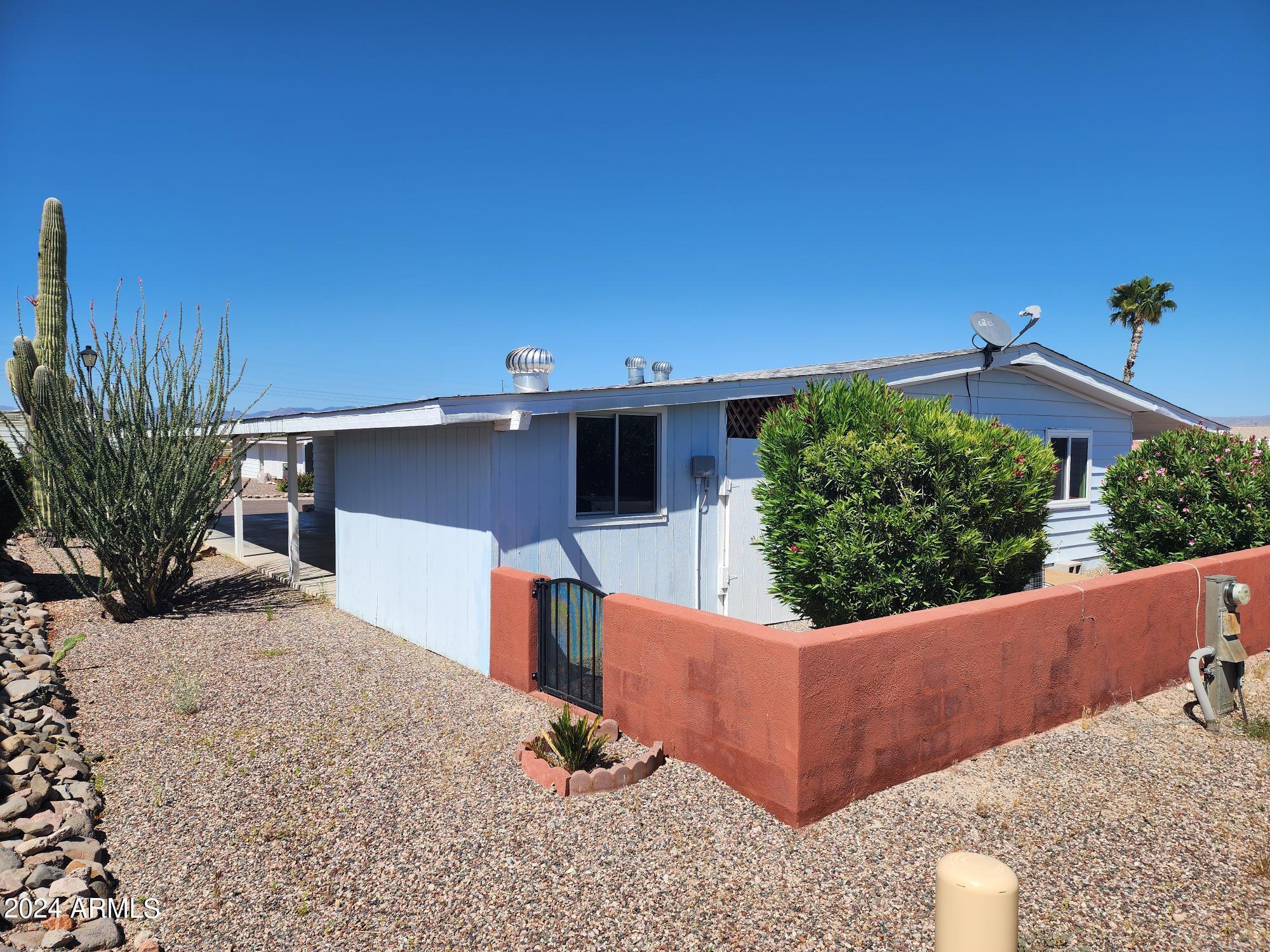 Photo 17 of 19 of 2501 W Wickenburg Way 18 mobile home